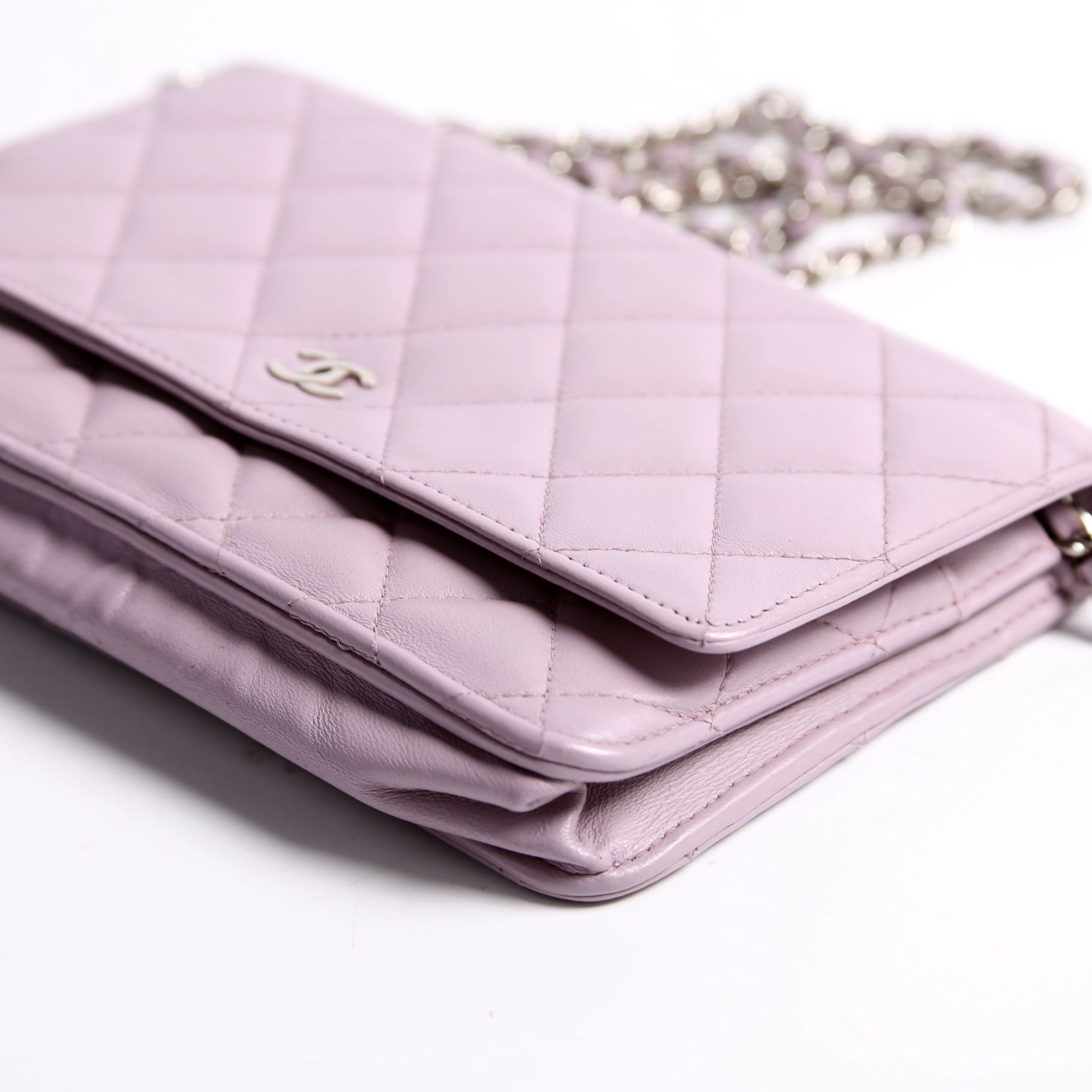 Wallet On Chain Classic Quilted Lambskin Purple