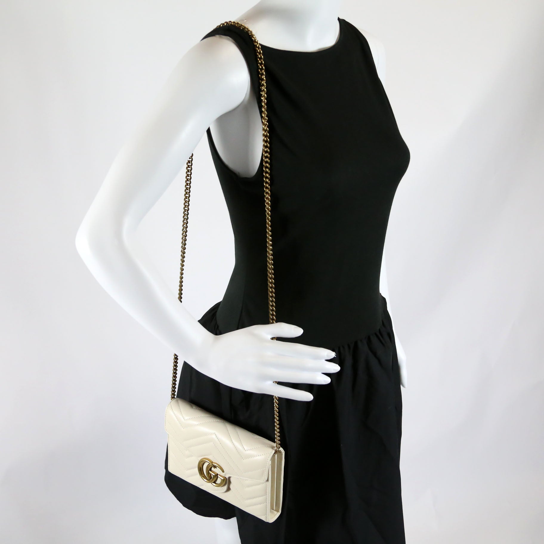 474575 Marmont Chain Wallet White