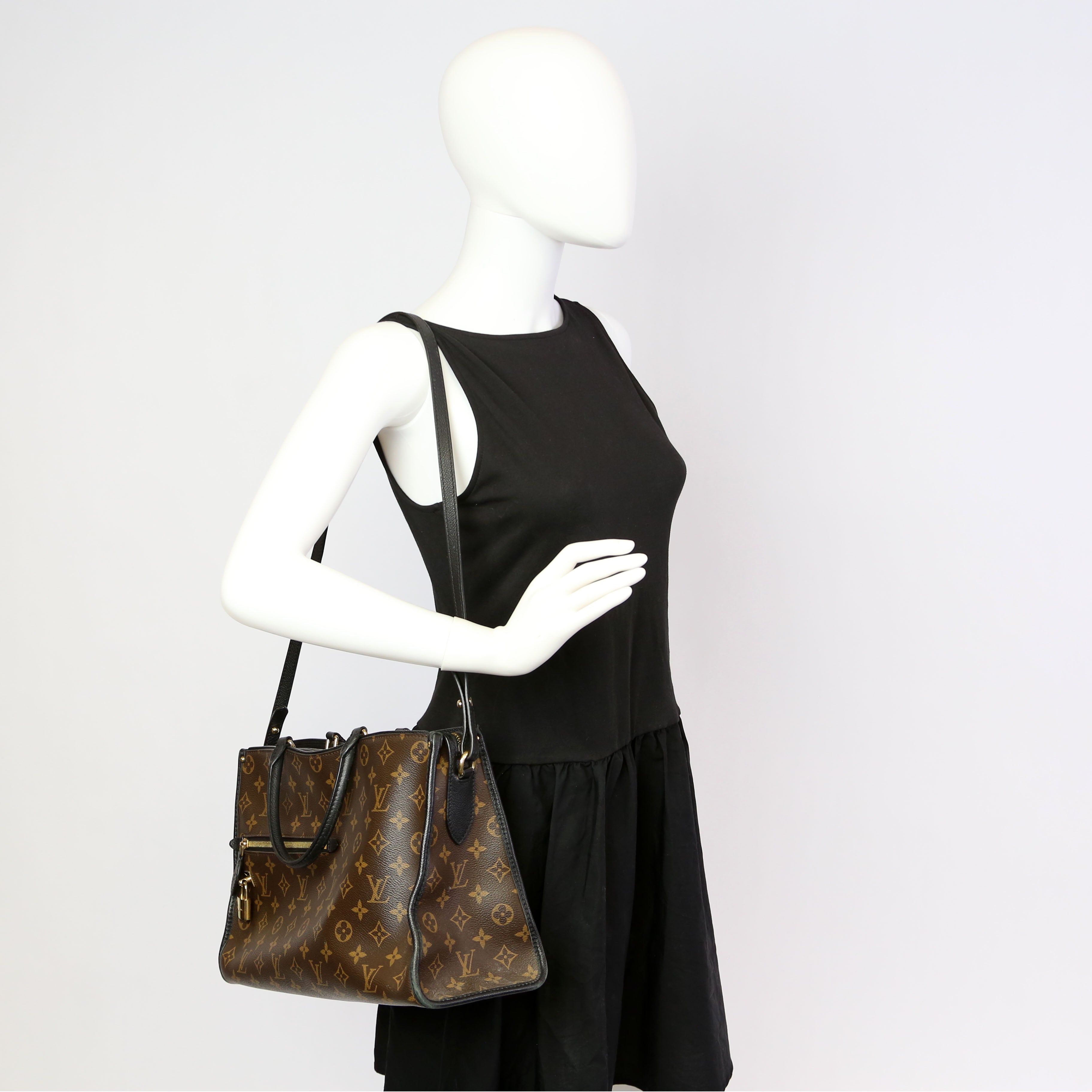 Popincourt NM MM Monogram Black
