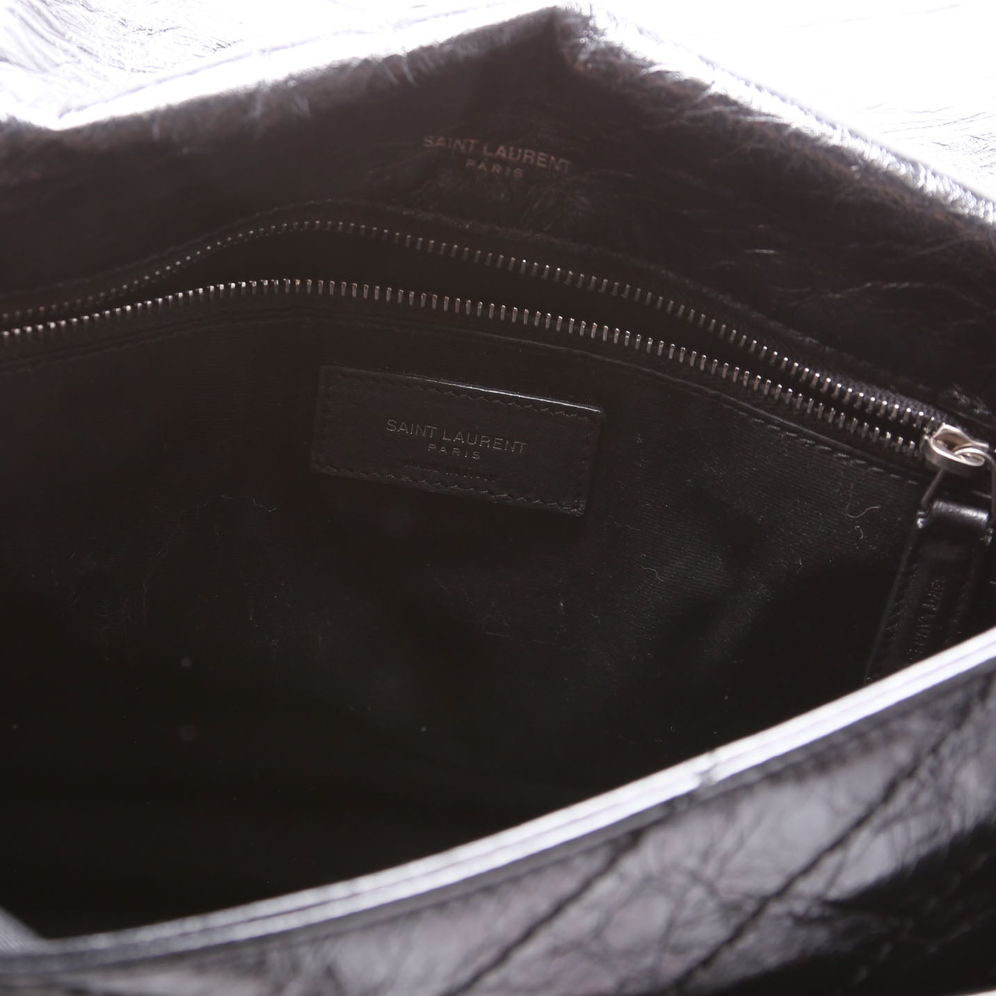Niki Large Crinkled Leather 633157 Black