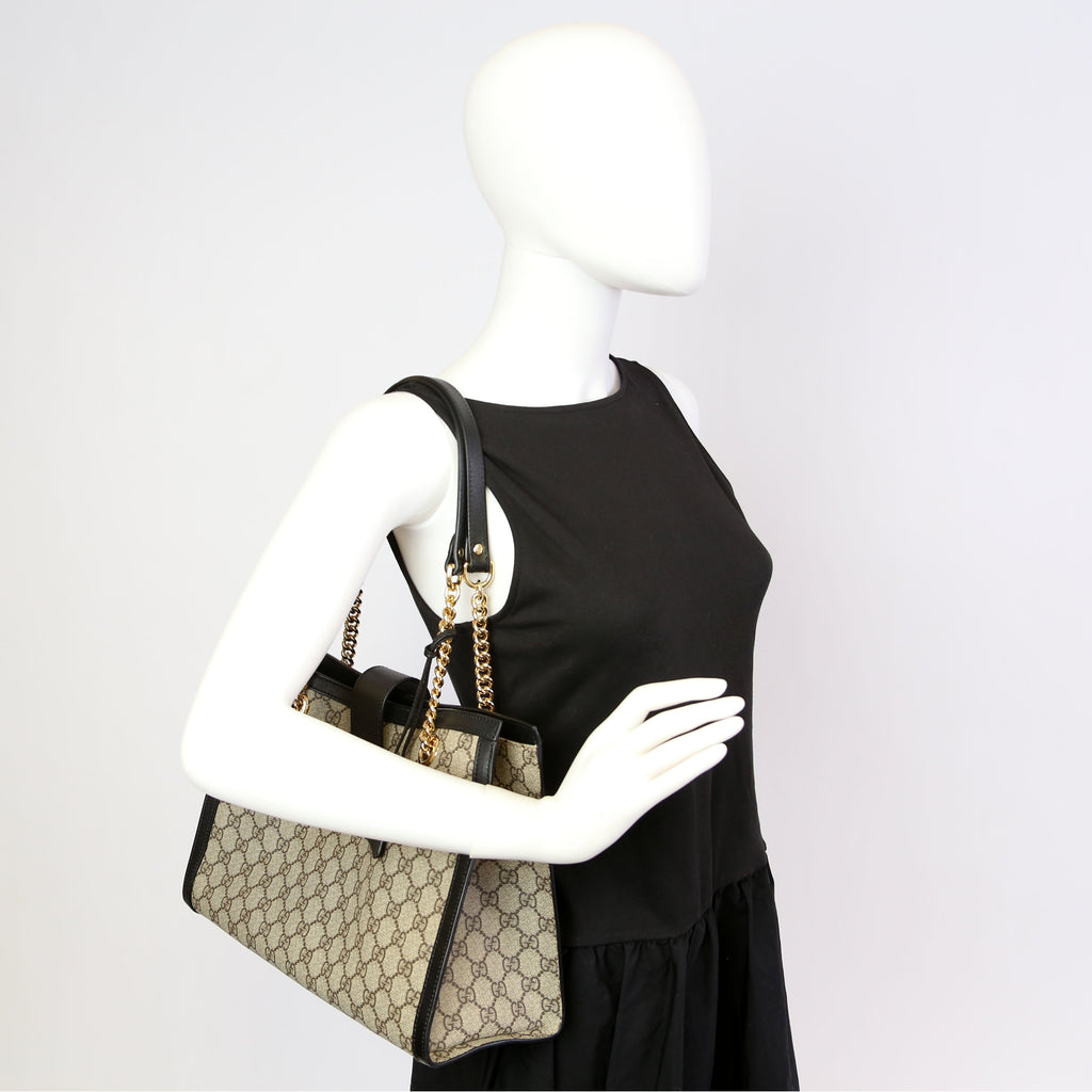 479197 Padlock GG Shoulder Medium Black
