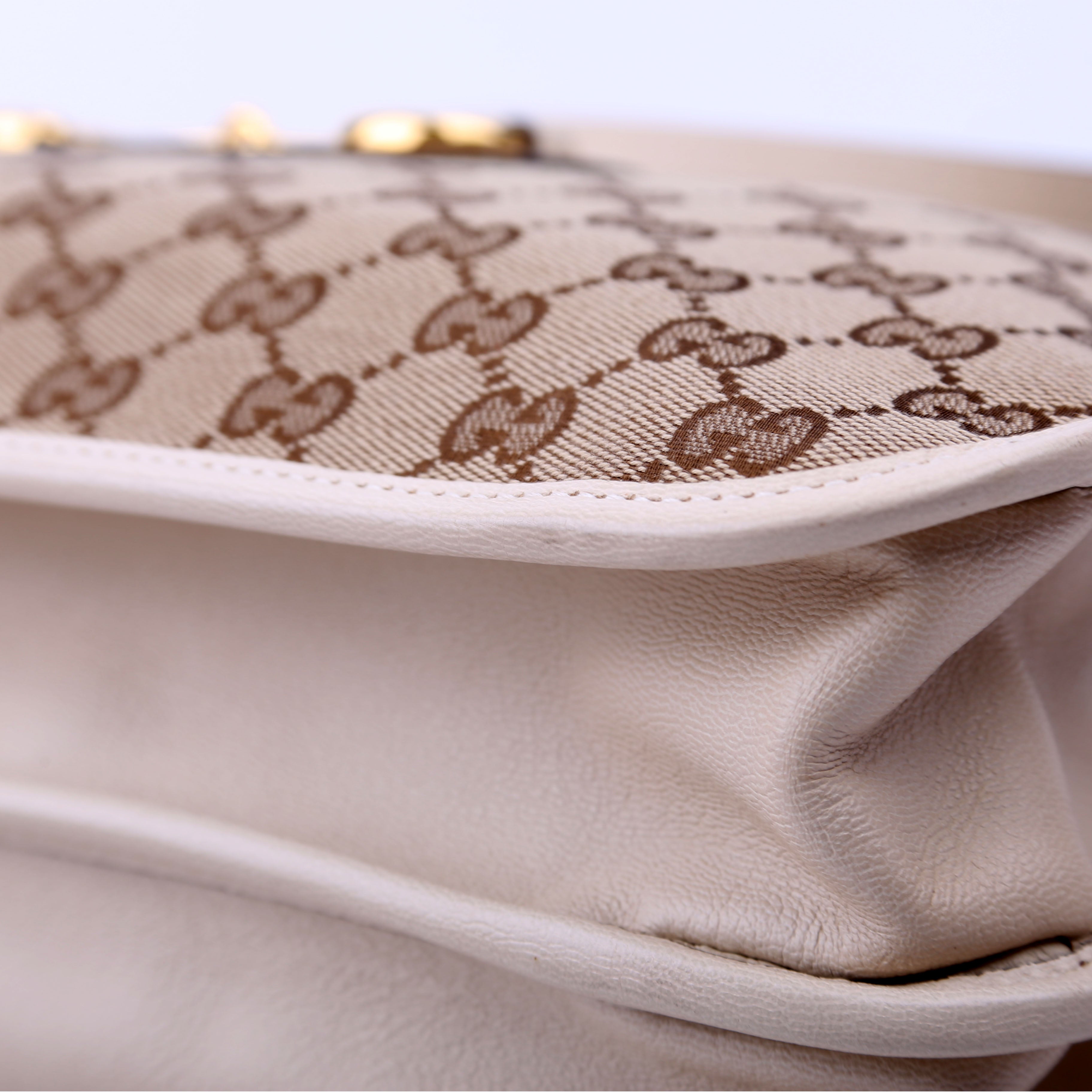 621144 1955 Horsebit Large Tote White