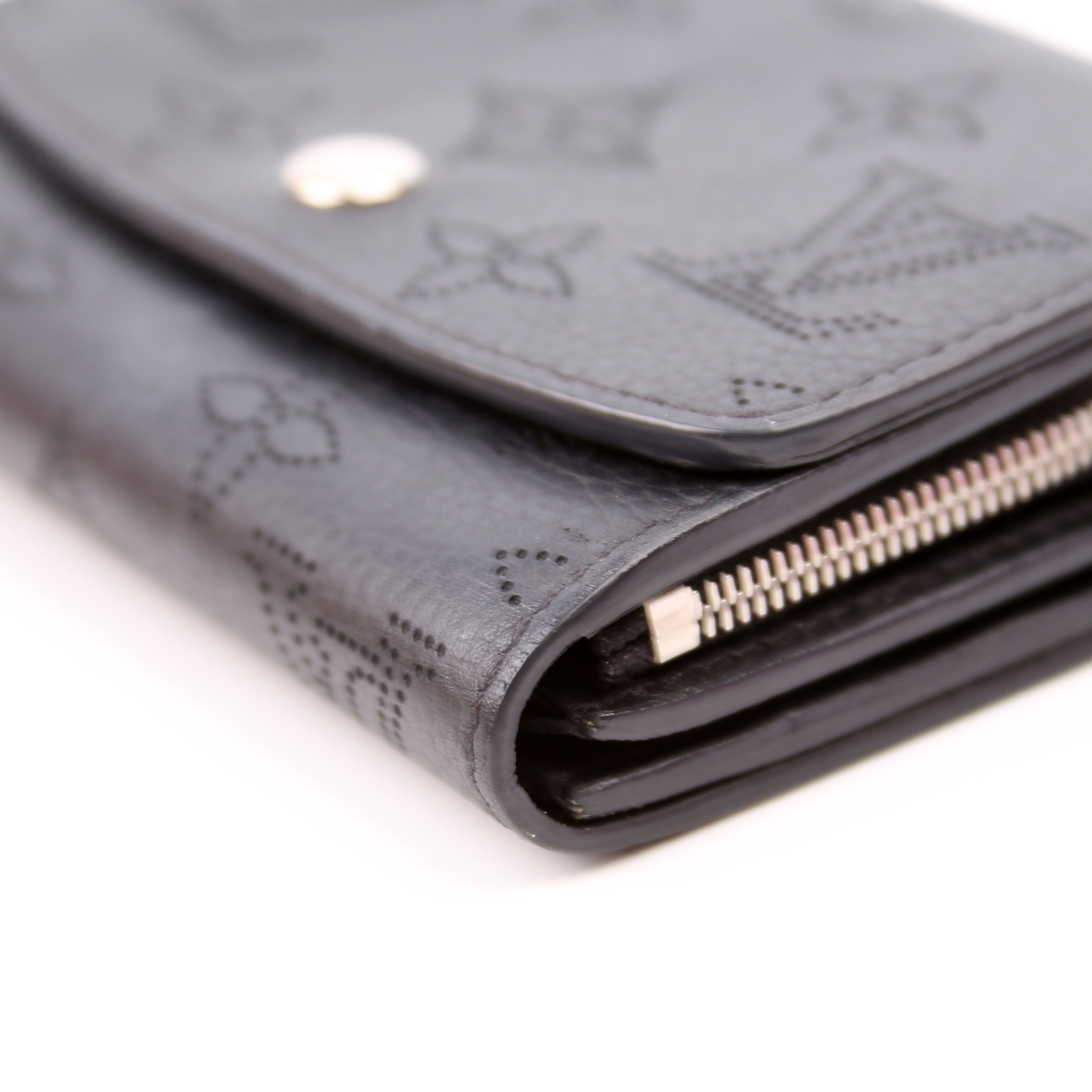 Iris Compact Wallet Mahina Black