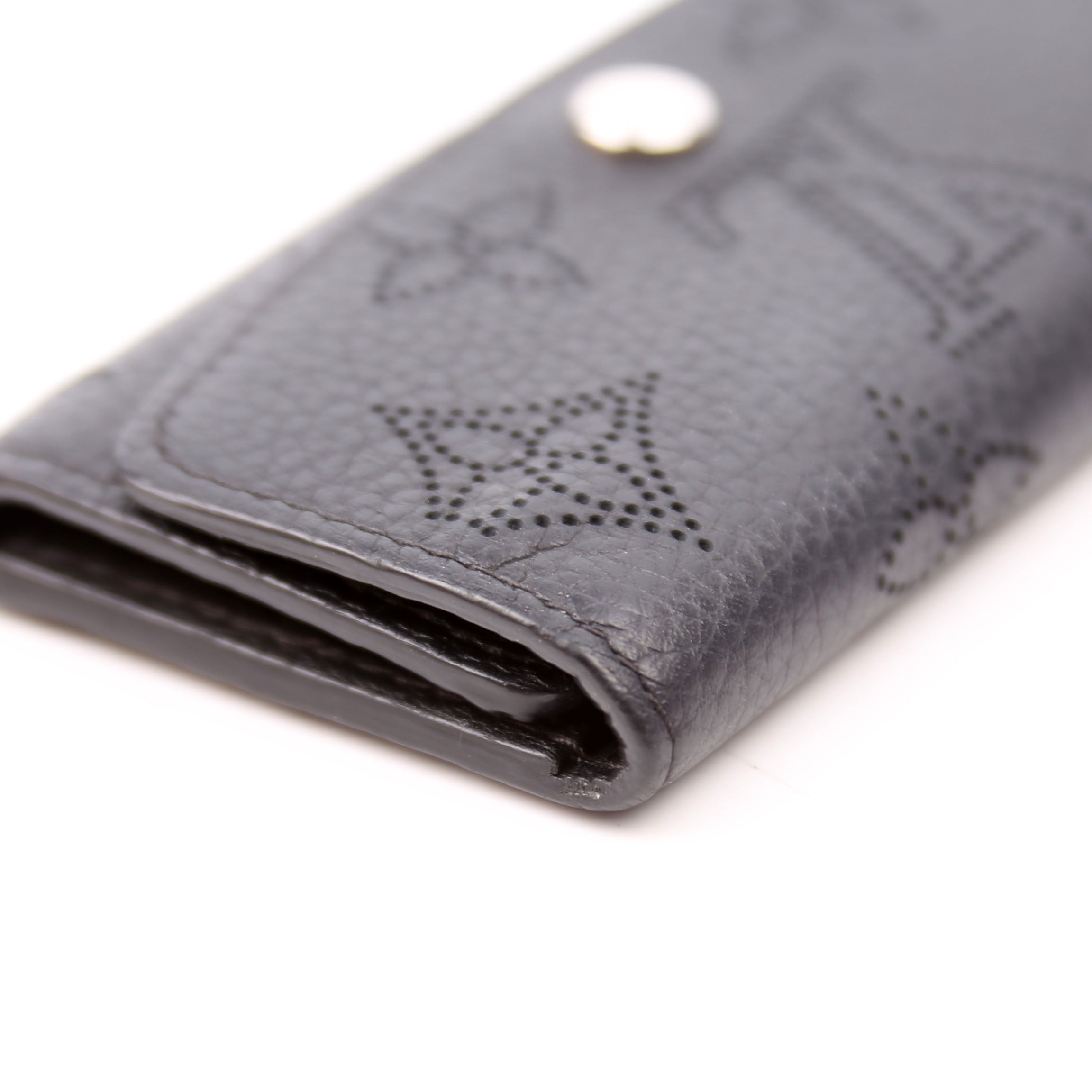 Multicles 4 All Materials Black