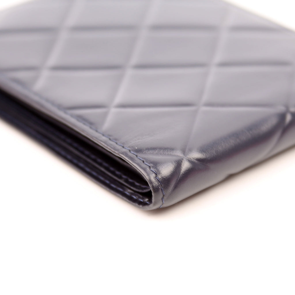 CC Mens Bifold Wallet Lambskin 30M Navy