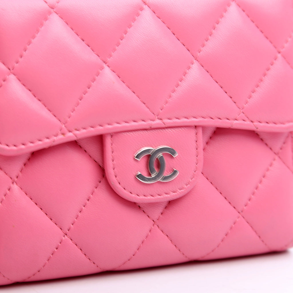 Classic Compact Flap Wallet Lambskin Pink