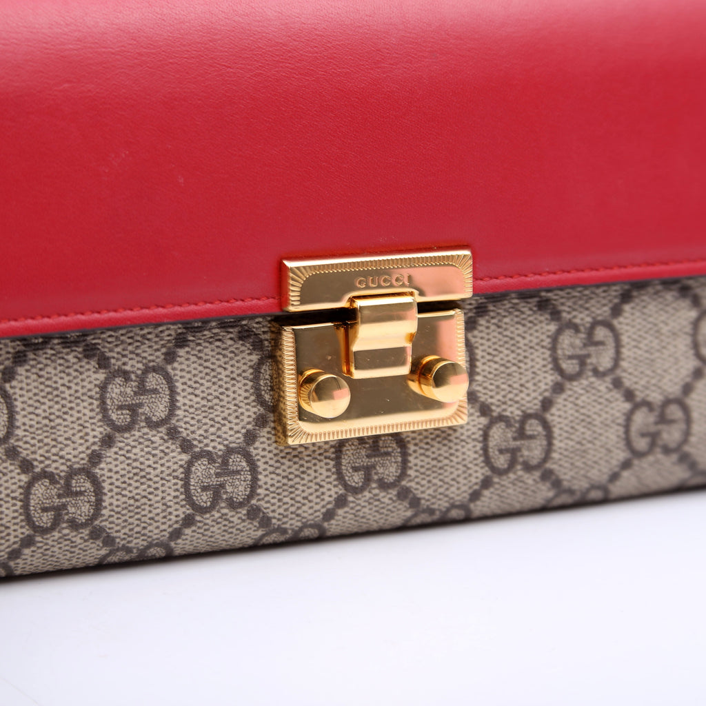 453506 Padlock Chain Wallet Red