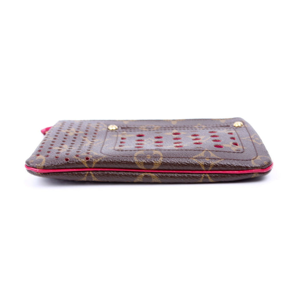 Pochette Plat Monogram Perforated Berry