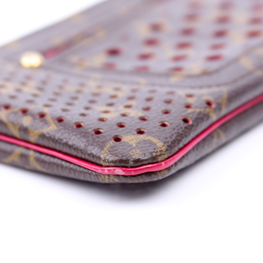 Pochette Plat Monogram Perforated Berry