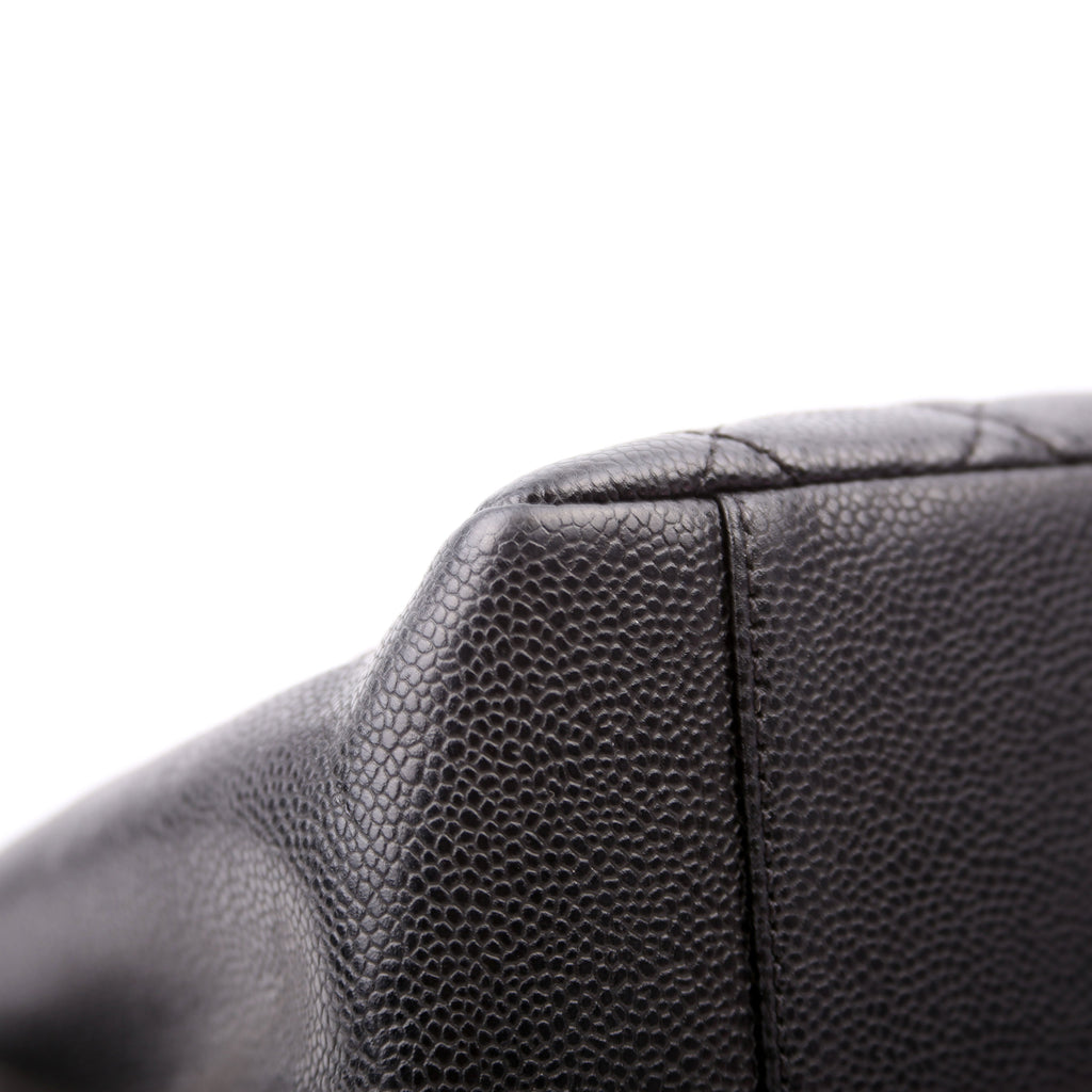 Grand Shopping Tote Caviar Black