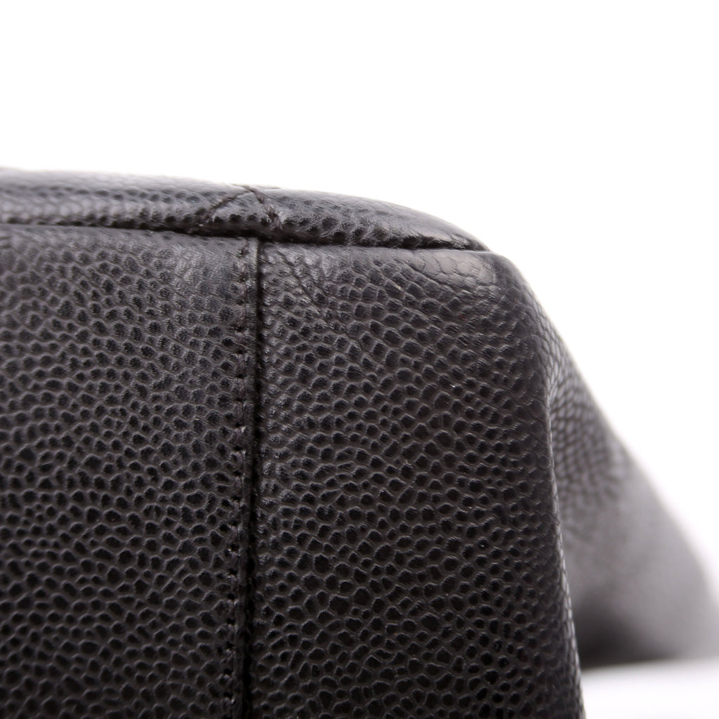 Grand Shopping Tote Caviar Black