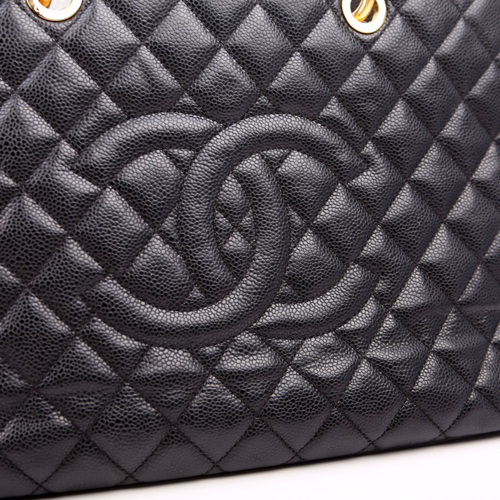Grand Shopping Tote Caviar Black