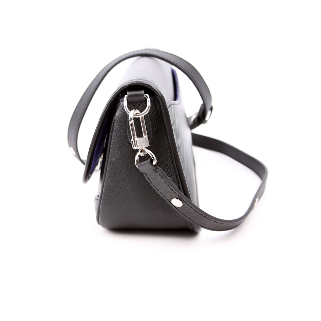 Buci Crossbody Epi Black