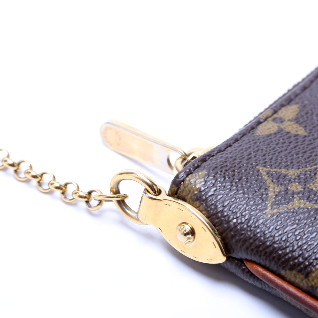 Pochette Milla MM Monogram