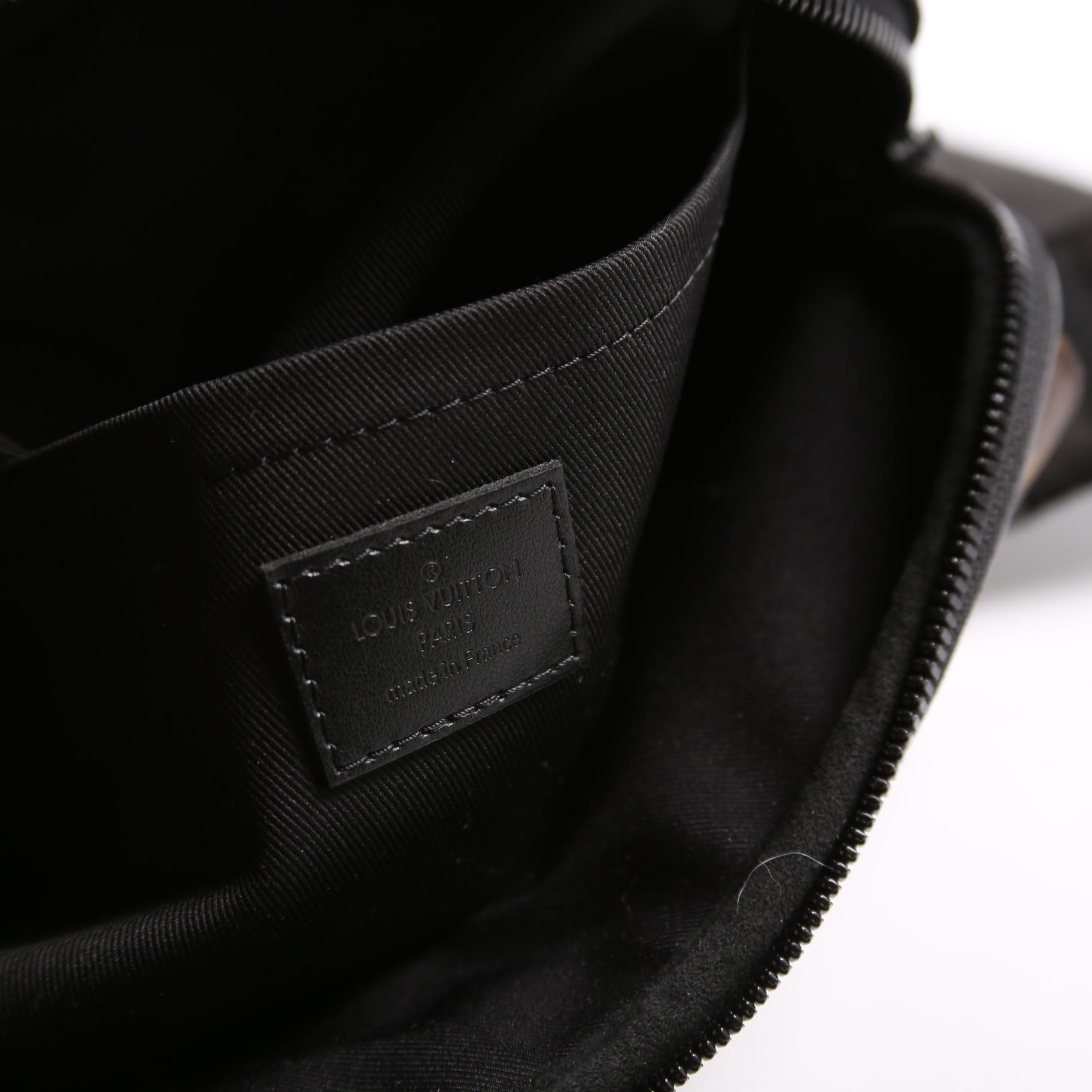 S Lock Messenger Bag Macassar Monogram Black