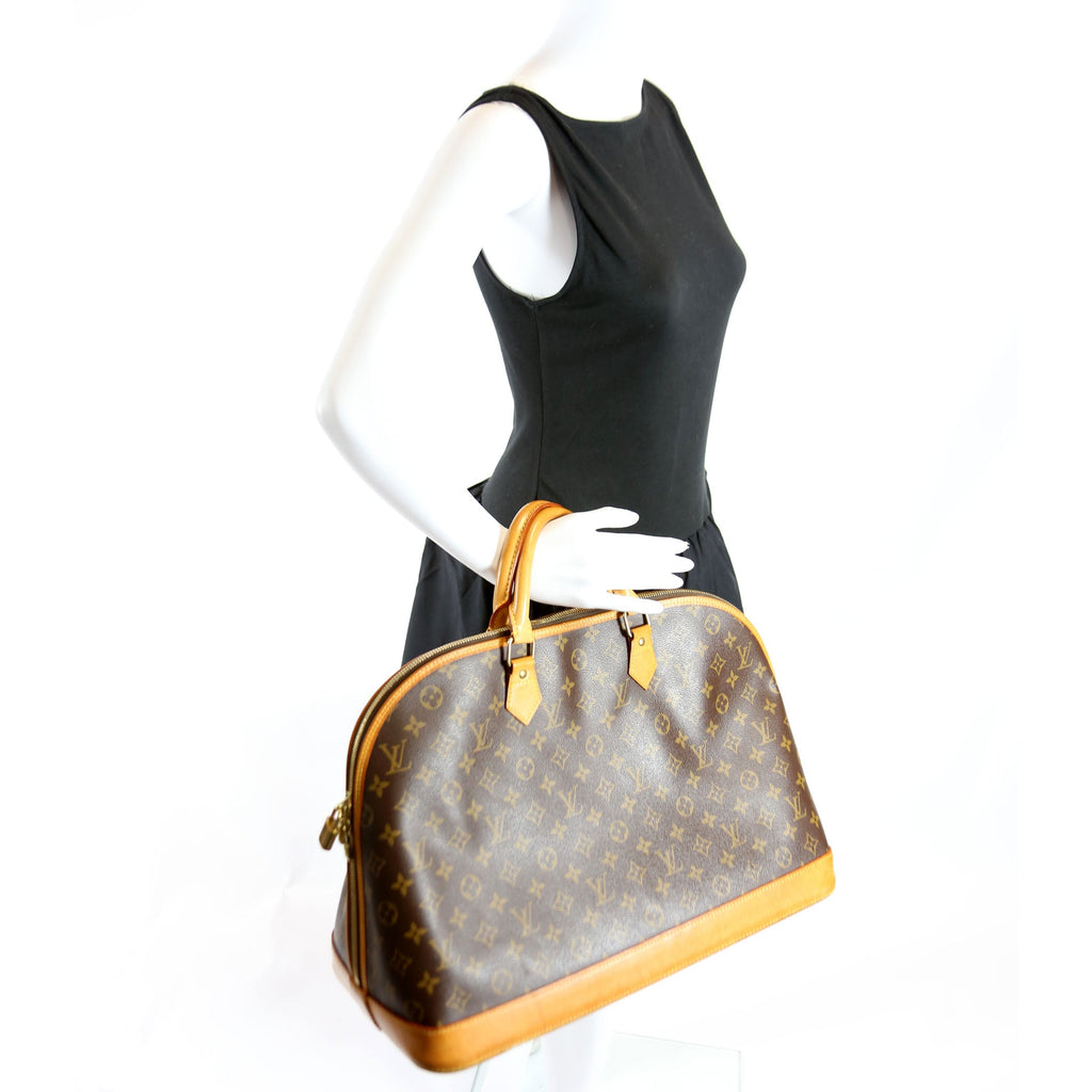 Alma Voyage MM Monogram