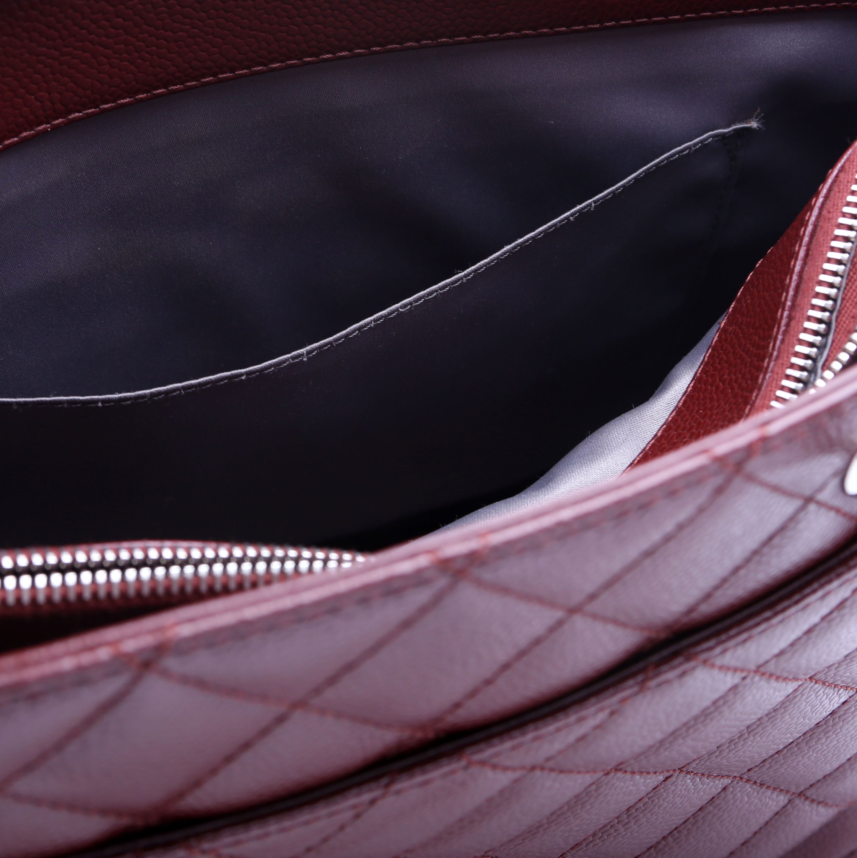 Grand Shopping Tote Caviar Burgundy