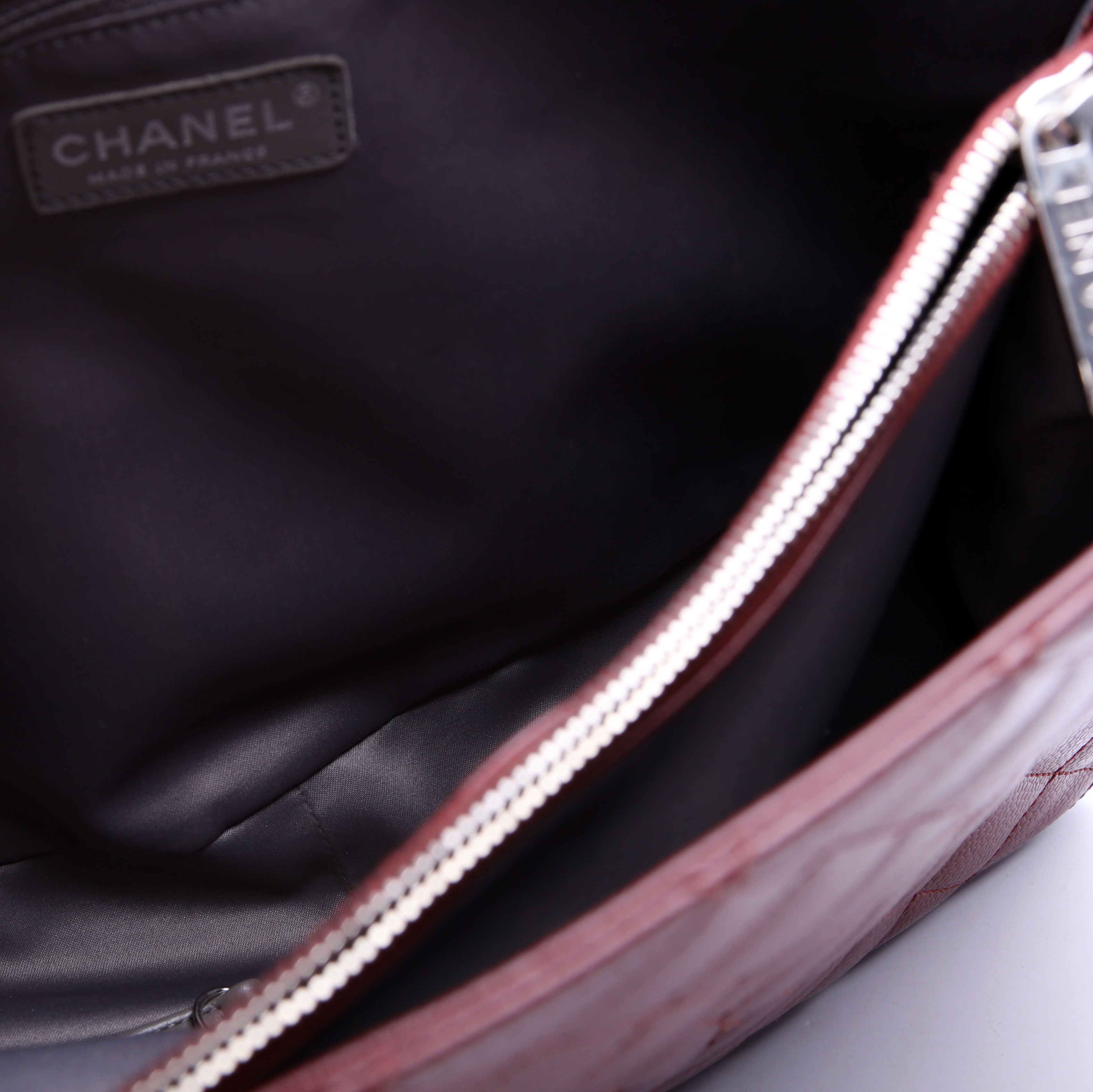 Grand Shopping Tote Caviar Burgundy