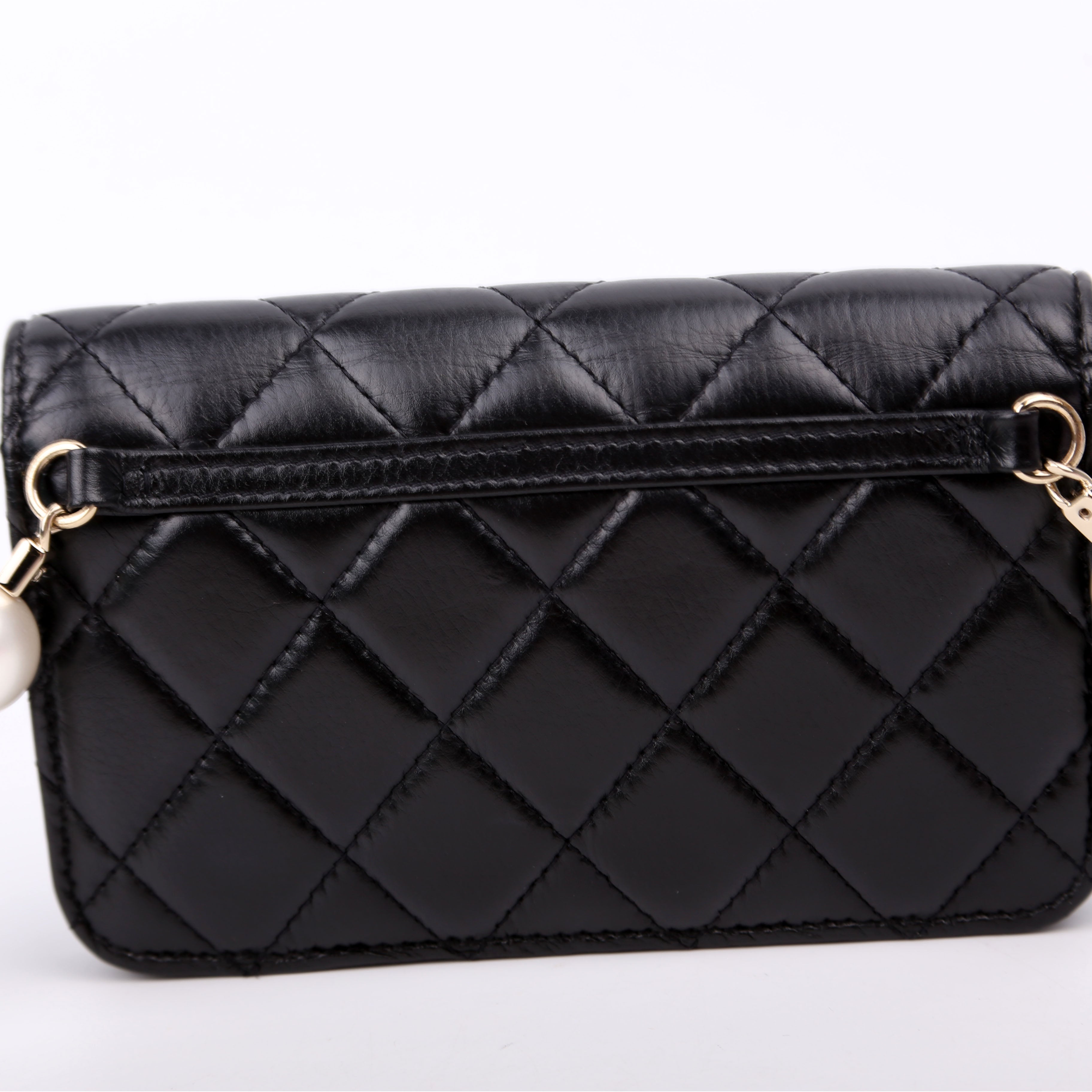 Maxi Pearls WOC Lambskin 30M Black