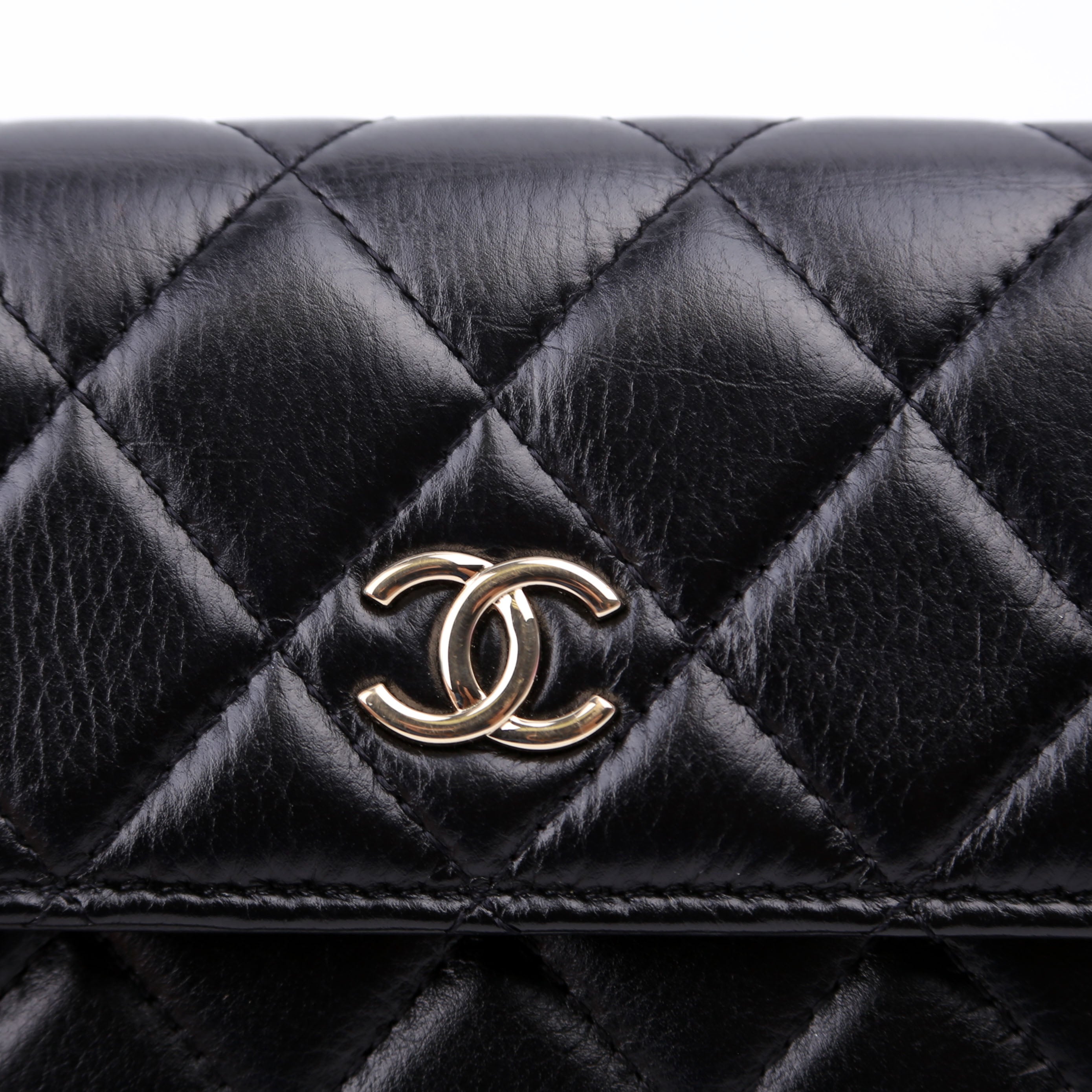 Maxi Pearls WOC Lambskin 30M Black