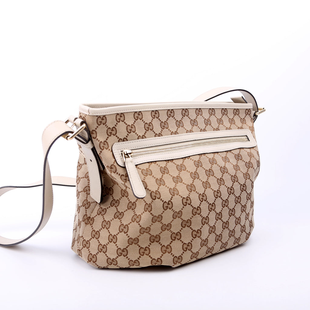 388930 GG Canvas Shoulder Bag White