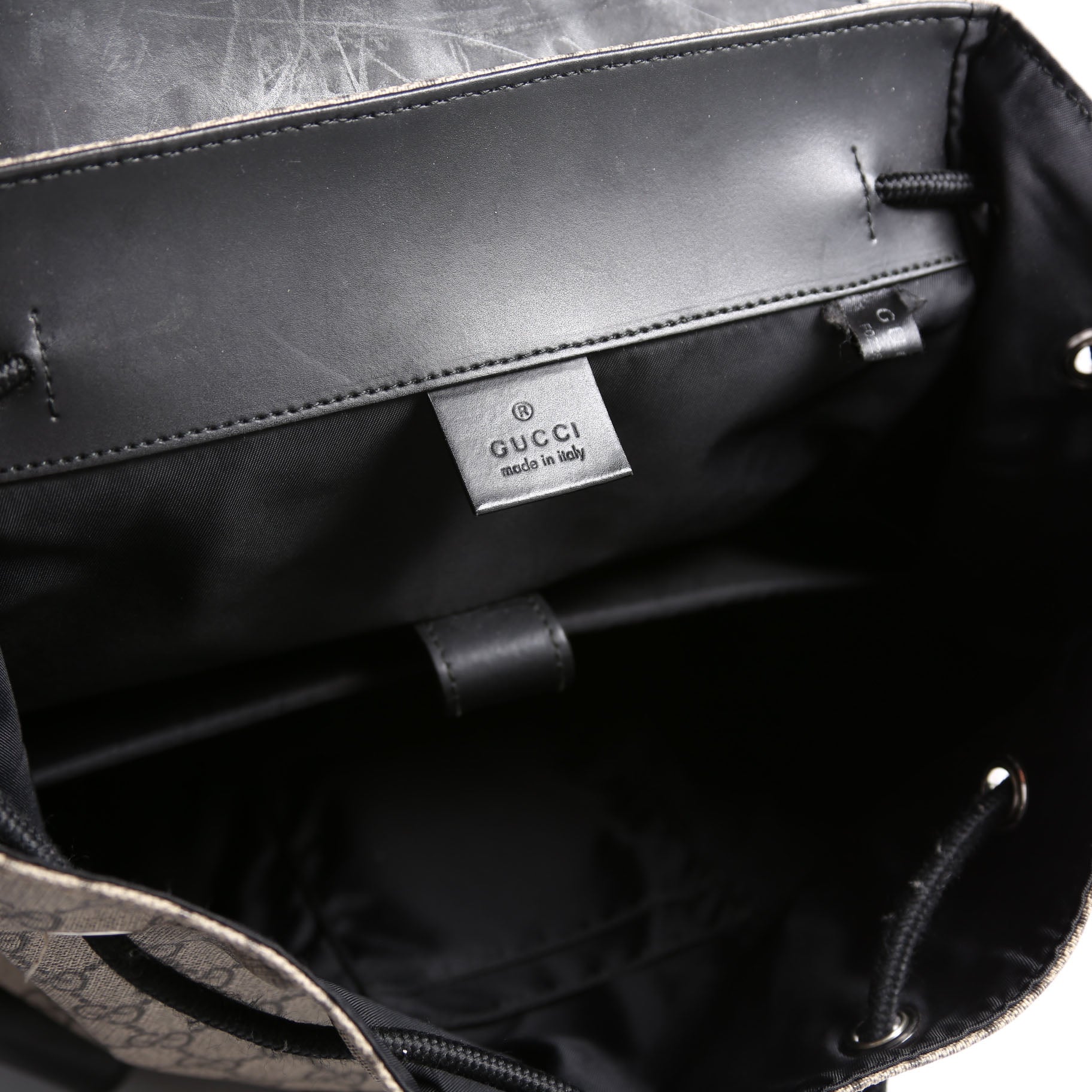 450958 GG Supreme Backpack