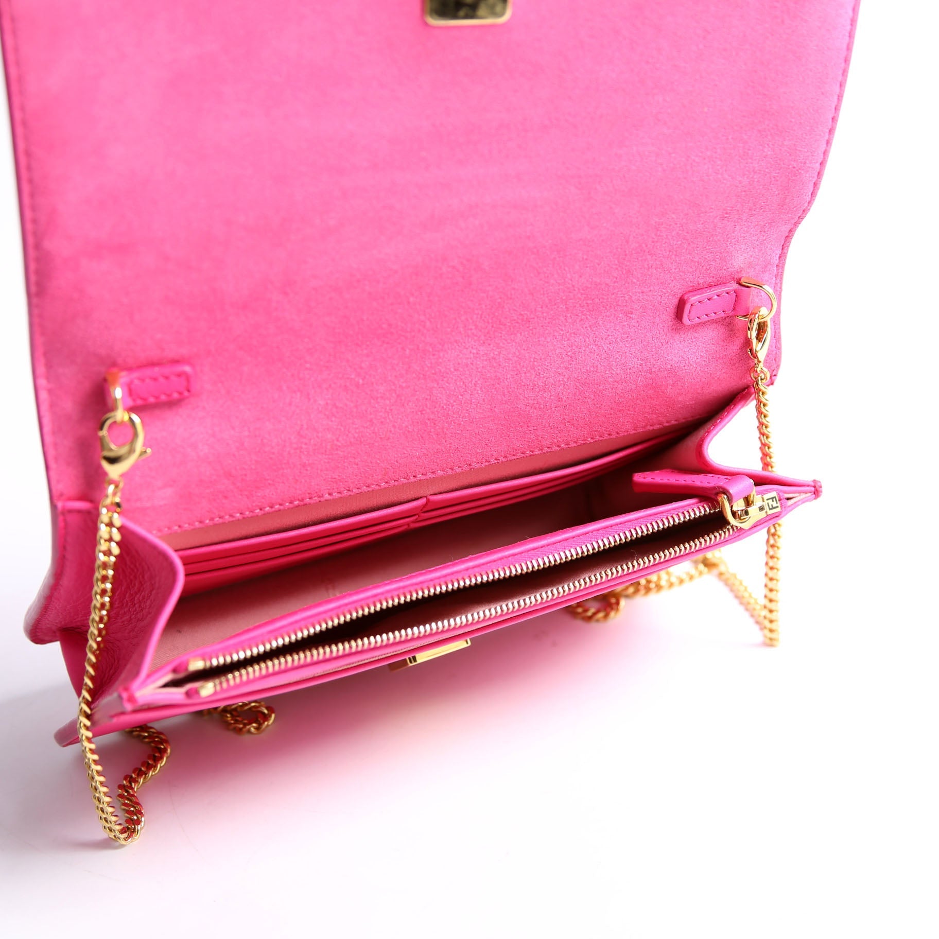 8M0346 Nappa Tube Wallet On Chain Pink