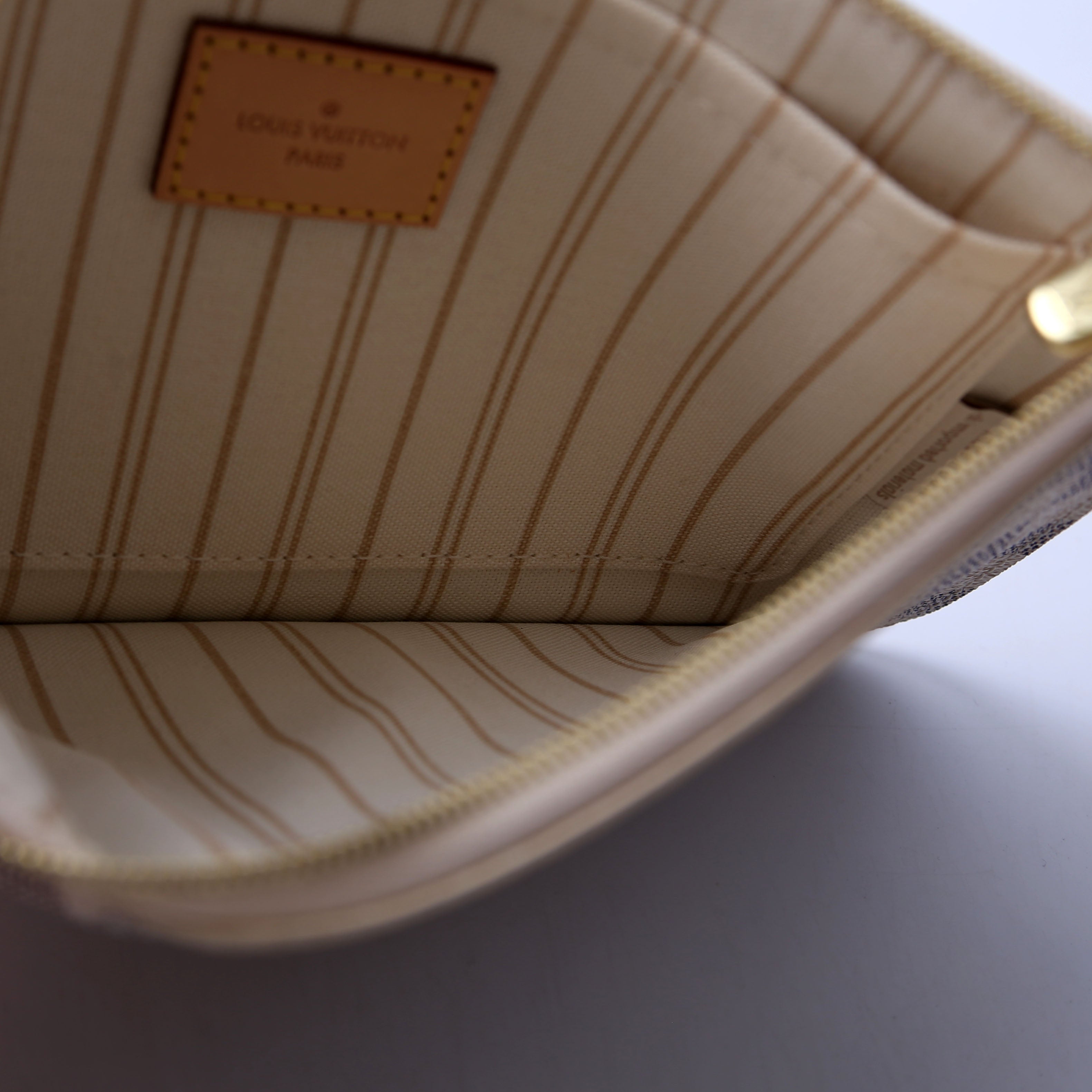 Pochette Only Damier Azur Neverfull