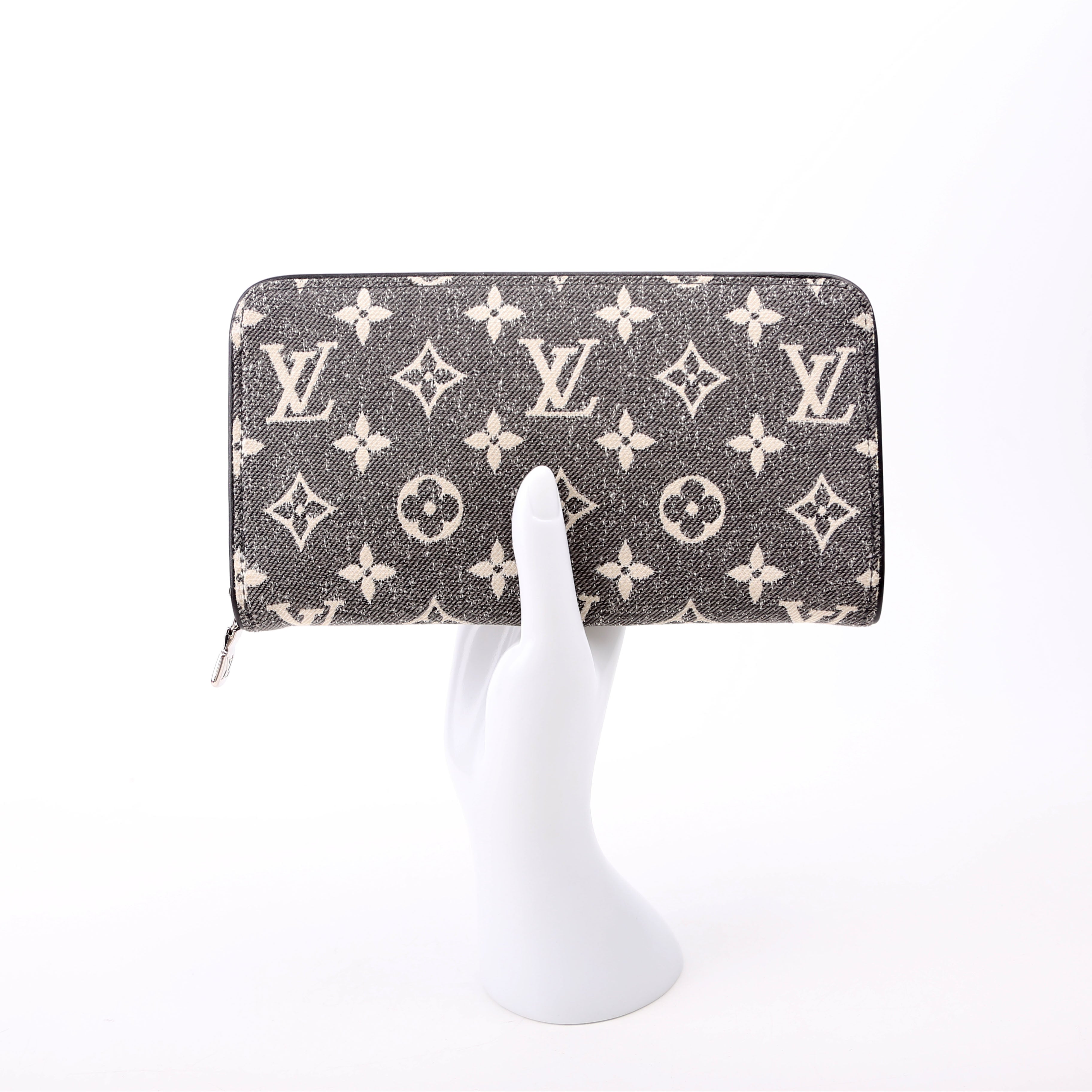 Zippy Wallet Denim Monogram Gray