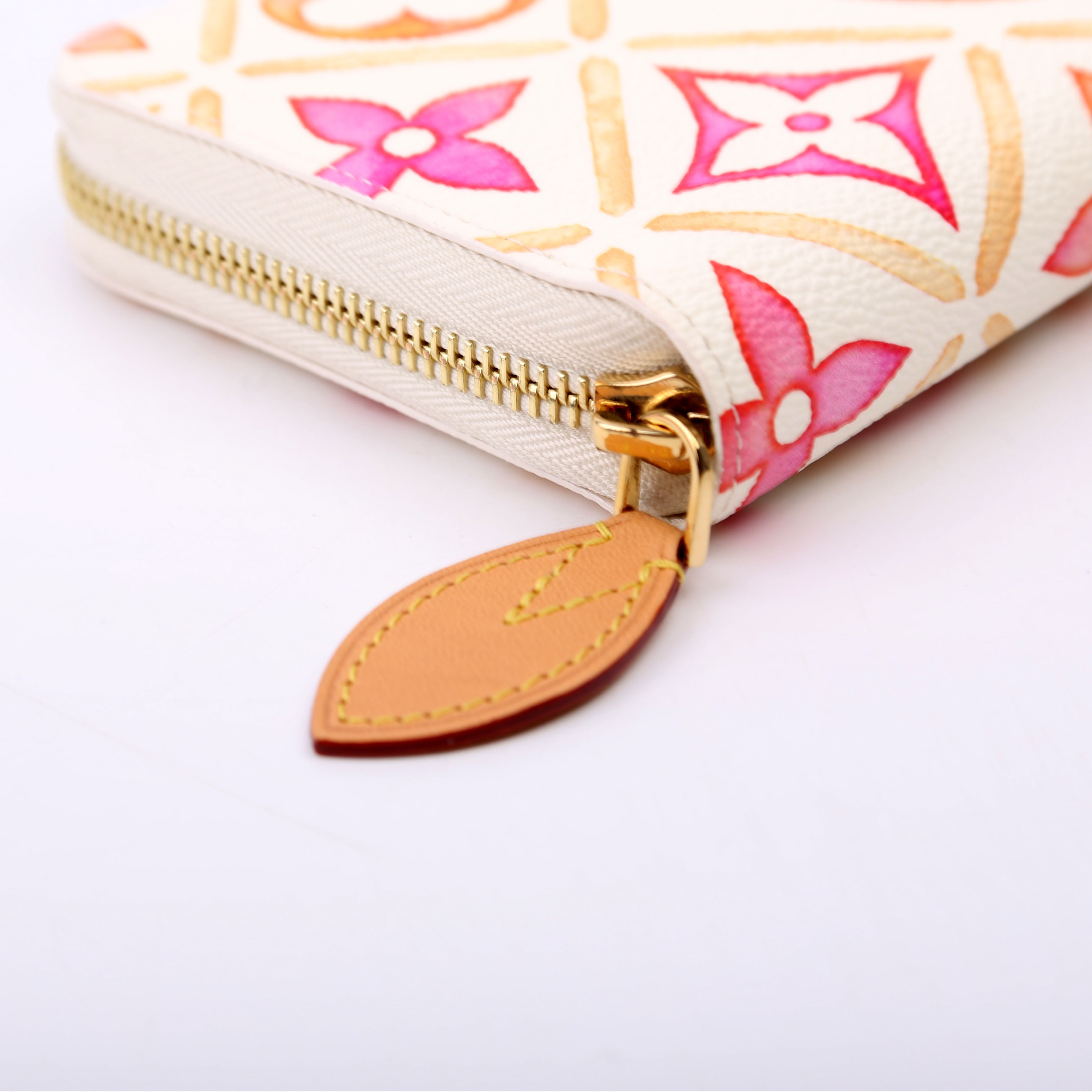 Zippy Wallet By The Pool Orange