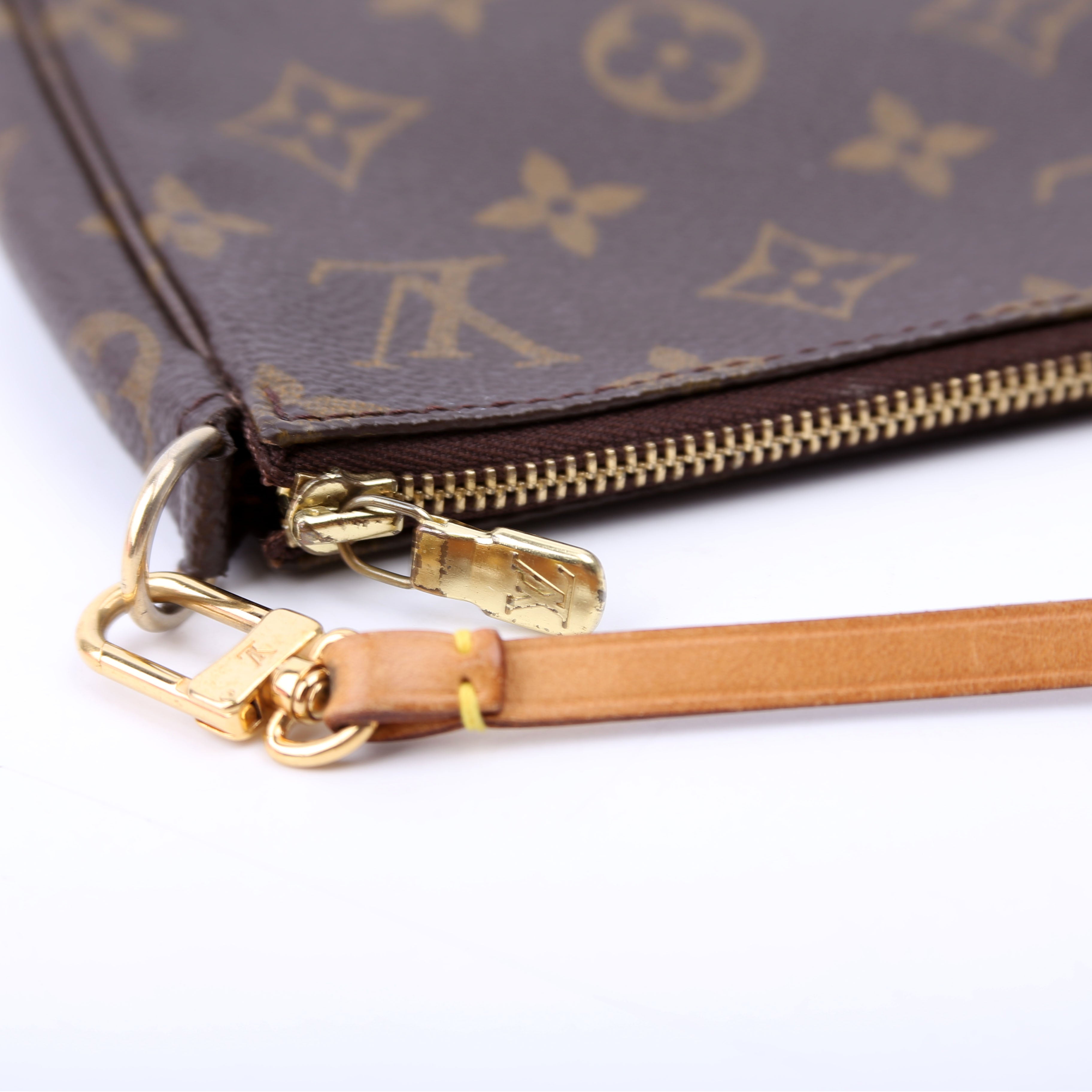 Pochette Accessories Monogram