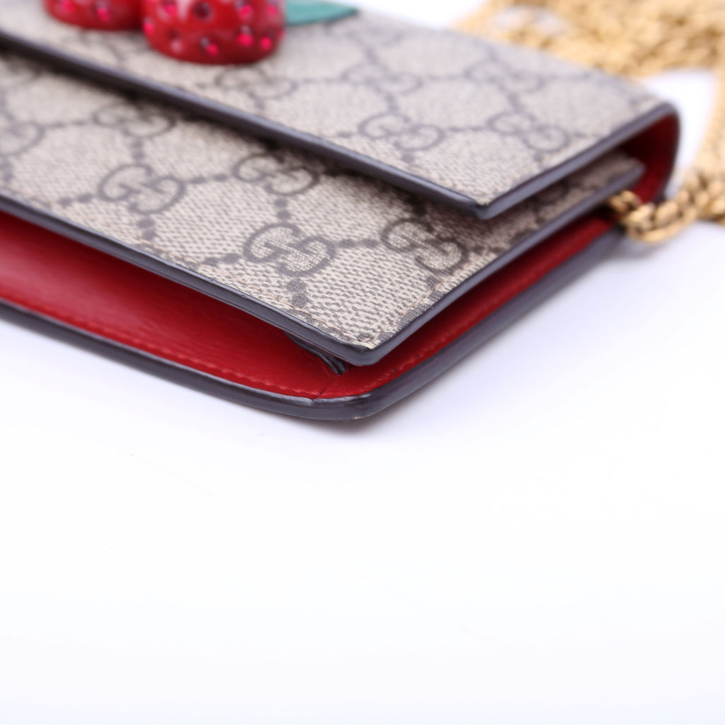 Gucci 481291 GG Supreme Cherries Mini Bag Red