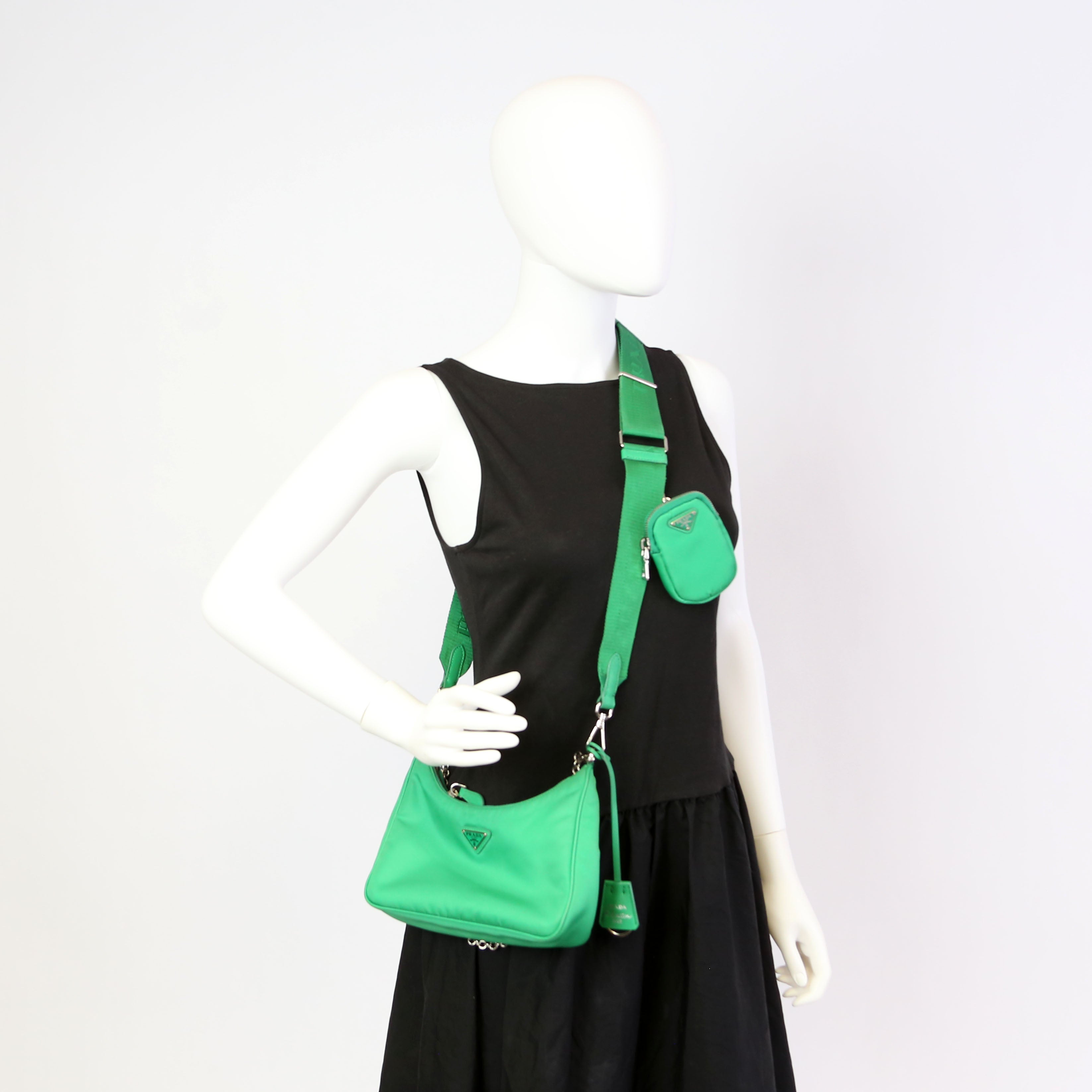 Nylon Re-Edition 2005 Shoulder Bag Green