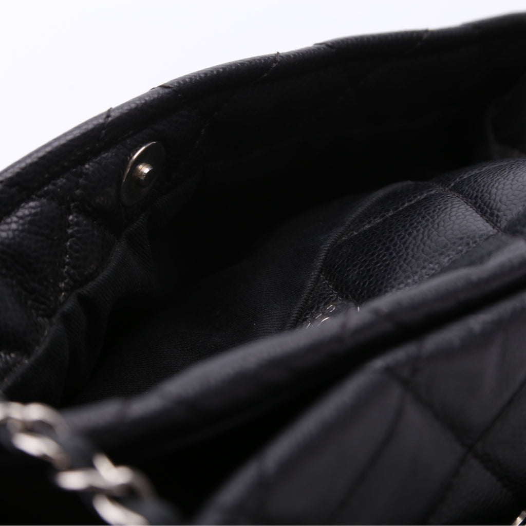 Timeless CC Soft Tote 17M Black