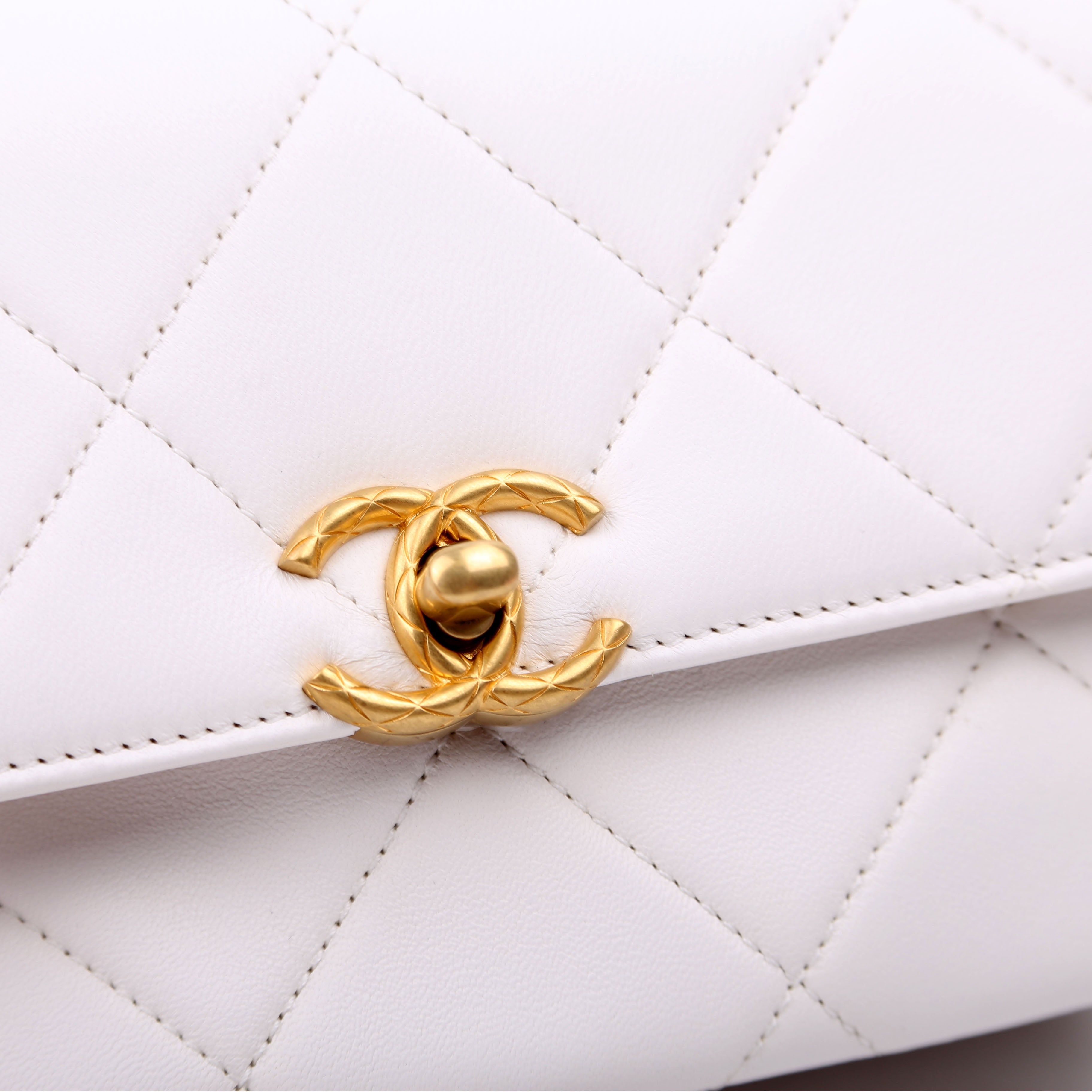 Mini Flap Bag RFID White