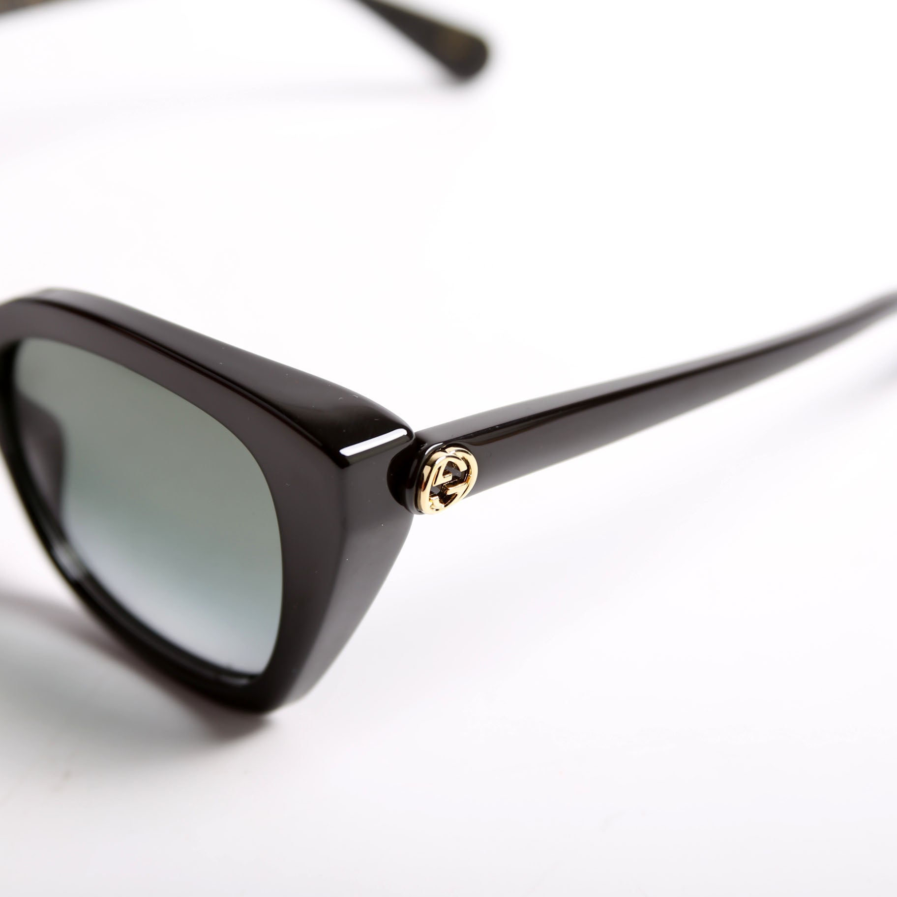 GG0921S Cat-Eye