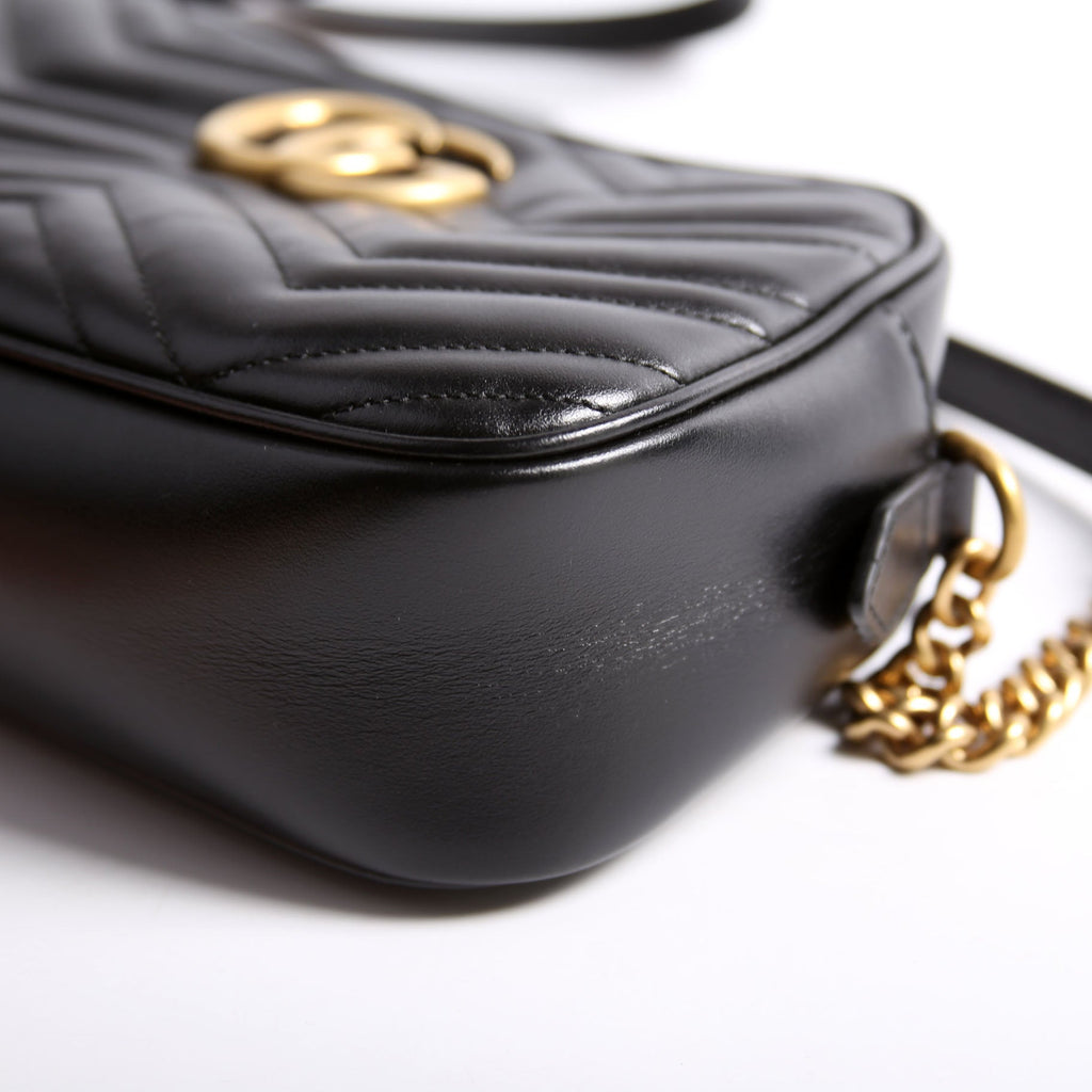 447632 Marmont Small Leather Camera Black