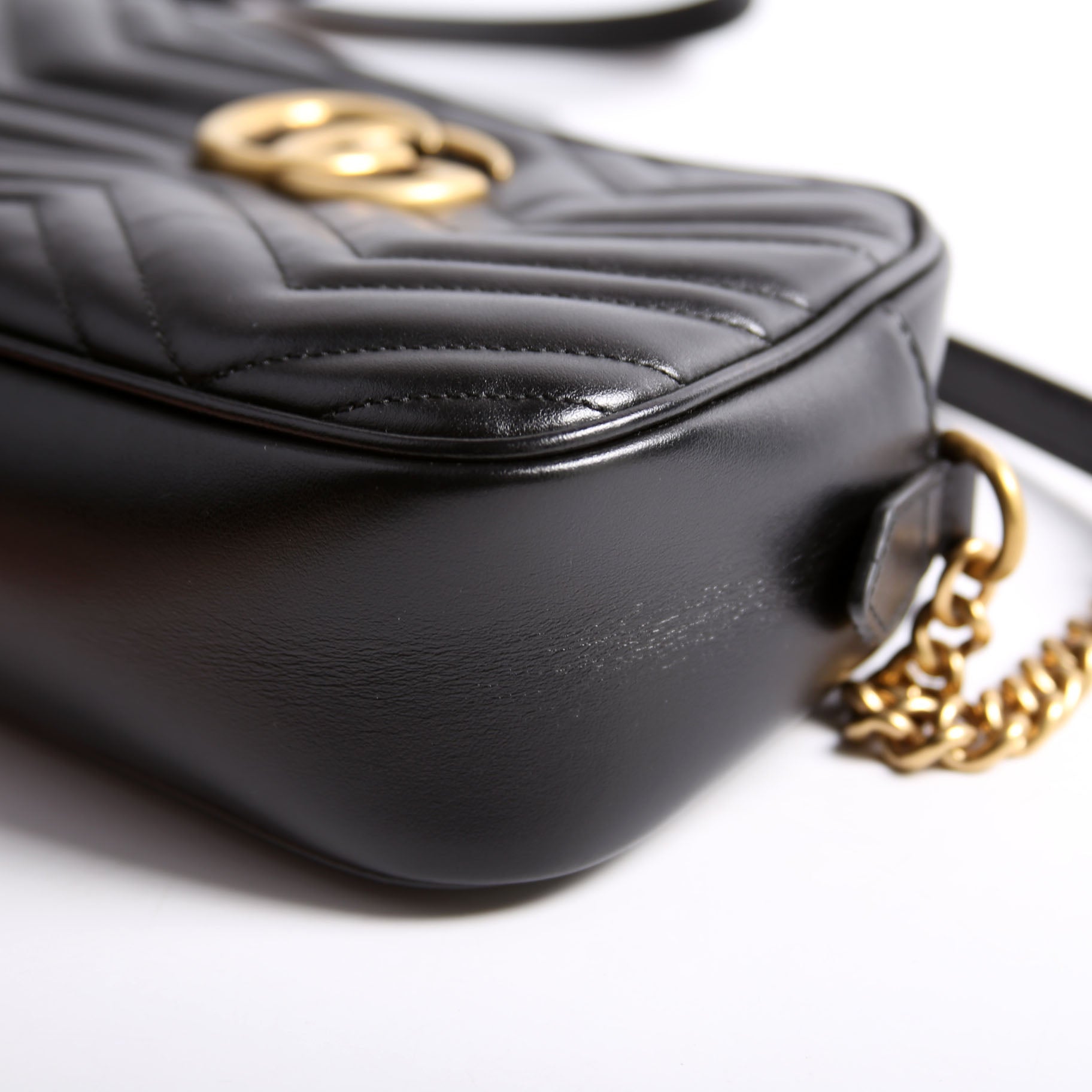 447632 Marmont Small Leather Camera Black