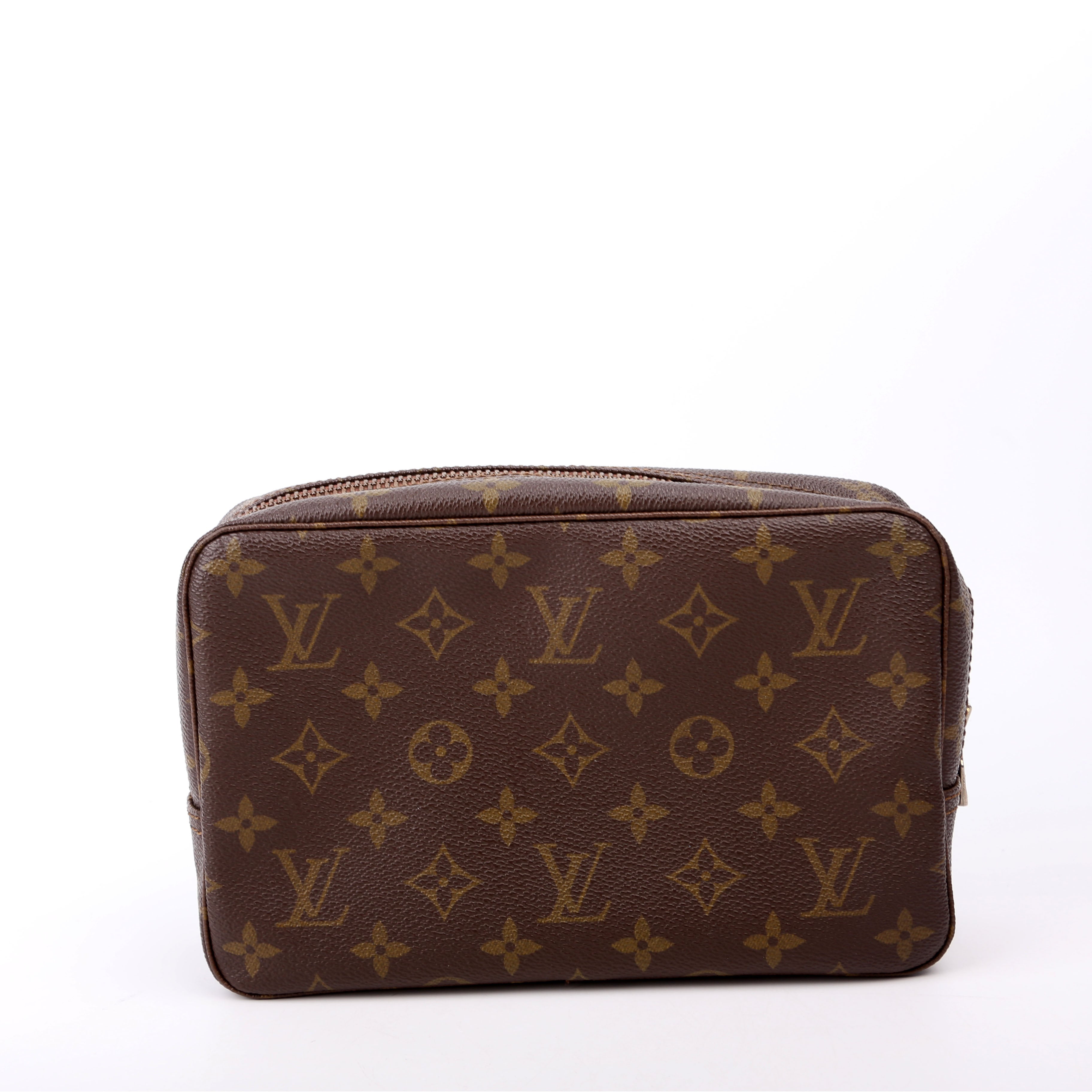 Trousse Toilette 23 Monogram