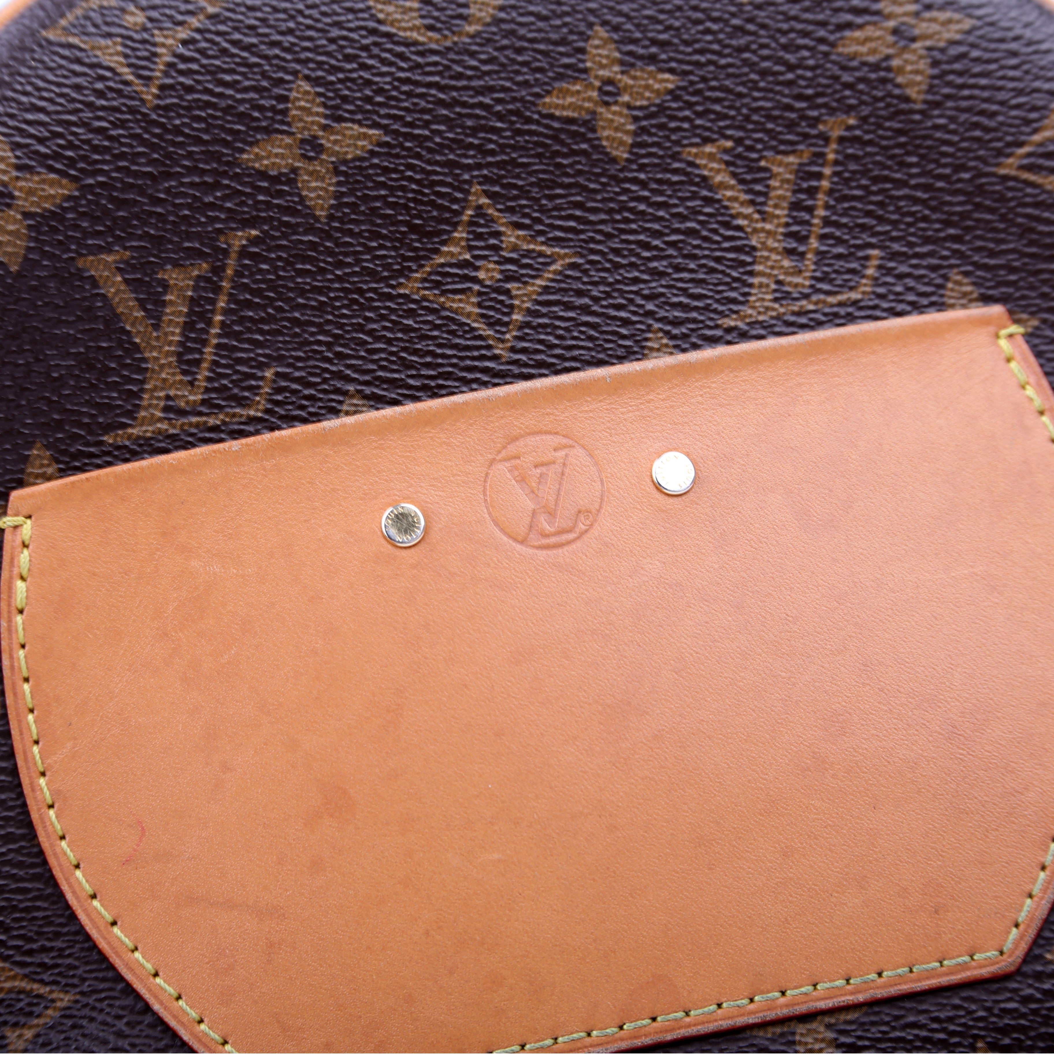 Boite Chapeau Souple MM Monogram