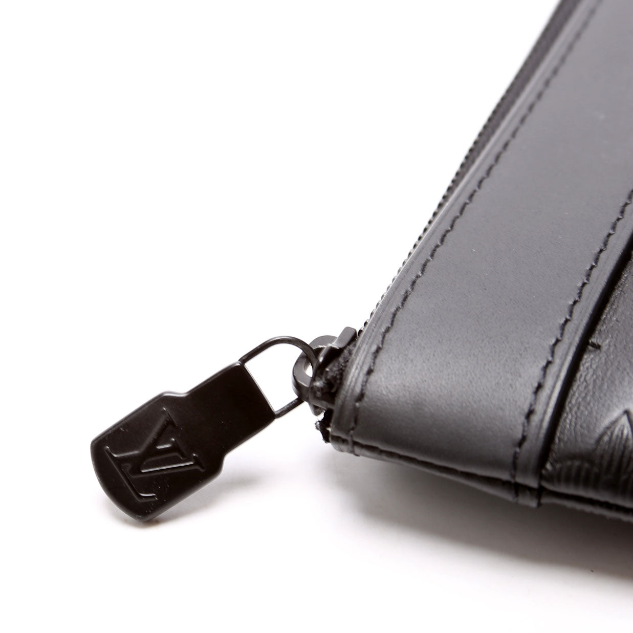 Pochette Discovery GM Shadow Monogram