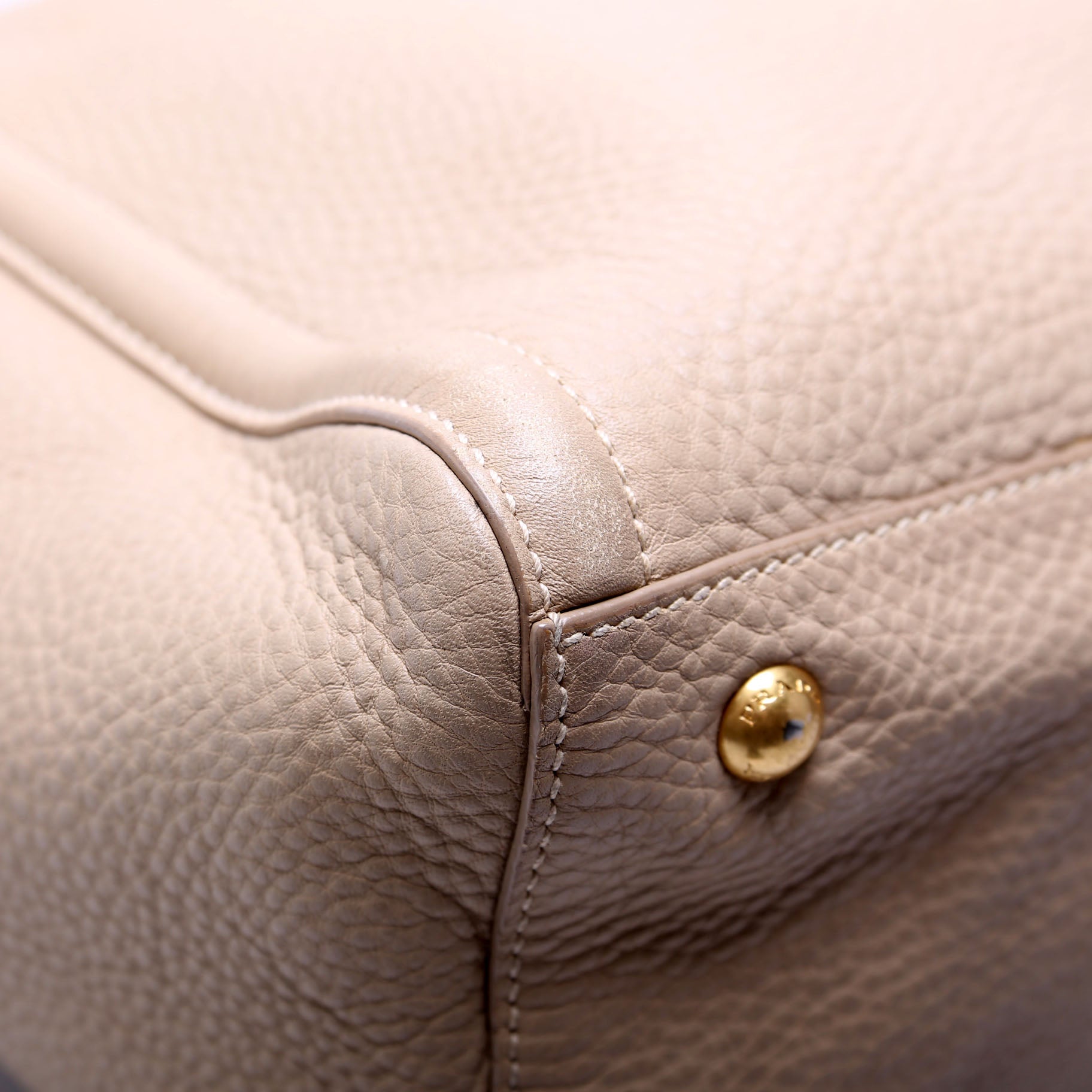 Vitello Daino Berlino Tote Beige/Gold