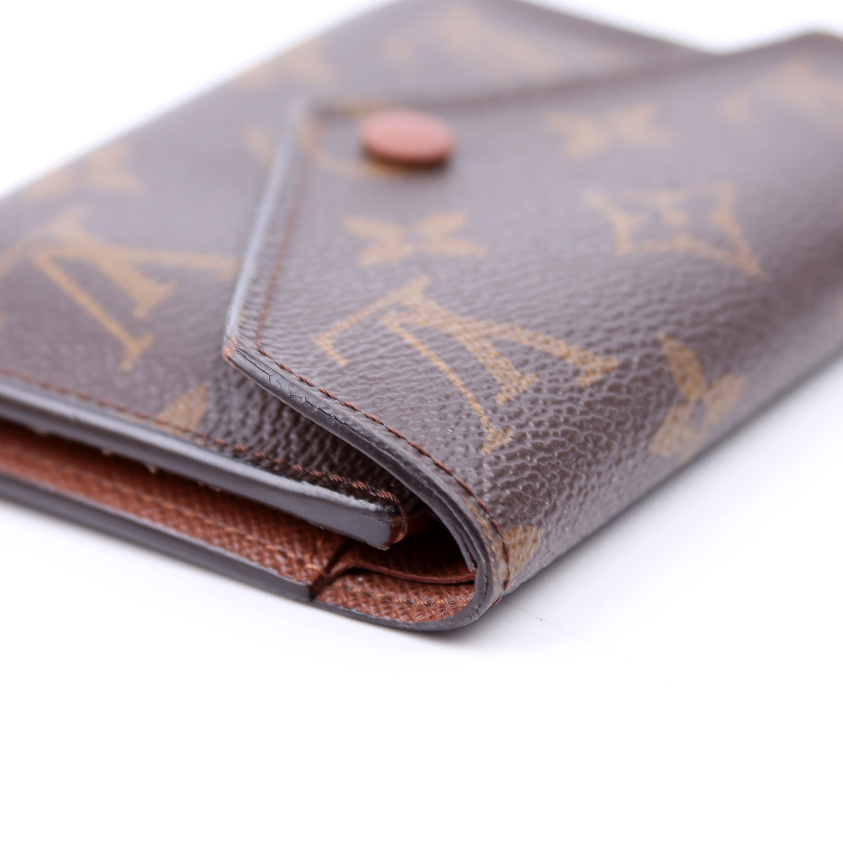 Victorine Wallet Monogram