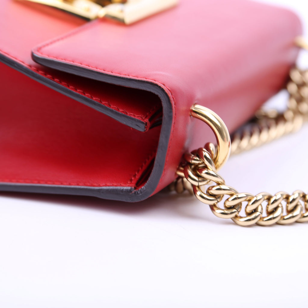 Gucci 409487 Padlock Smooth Leather Red