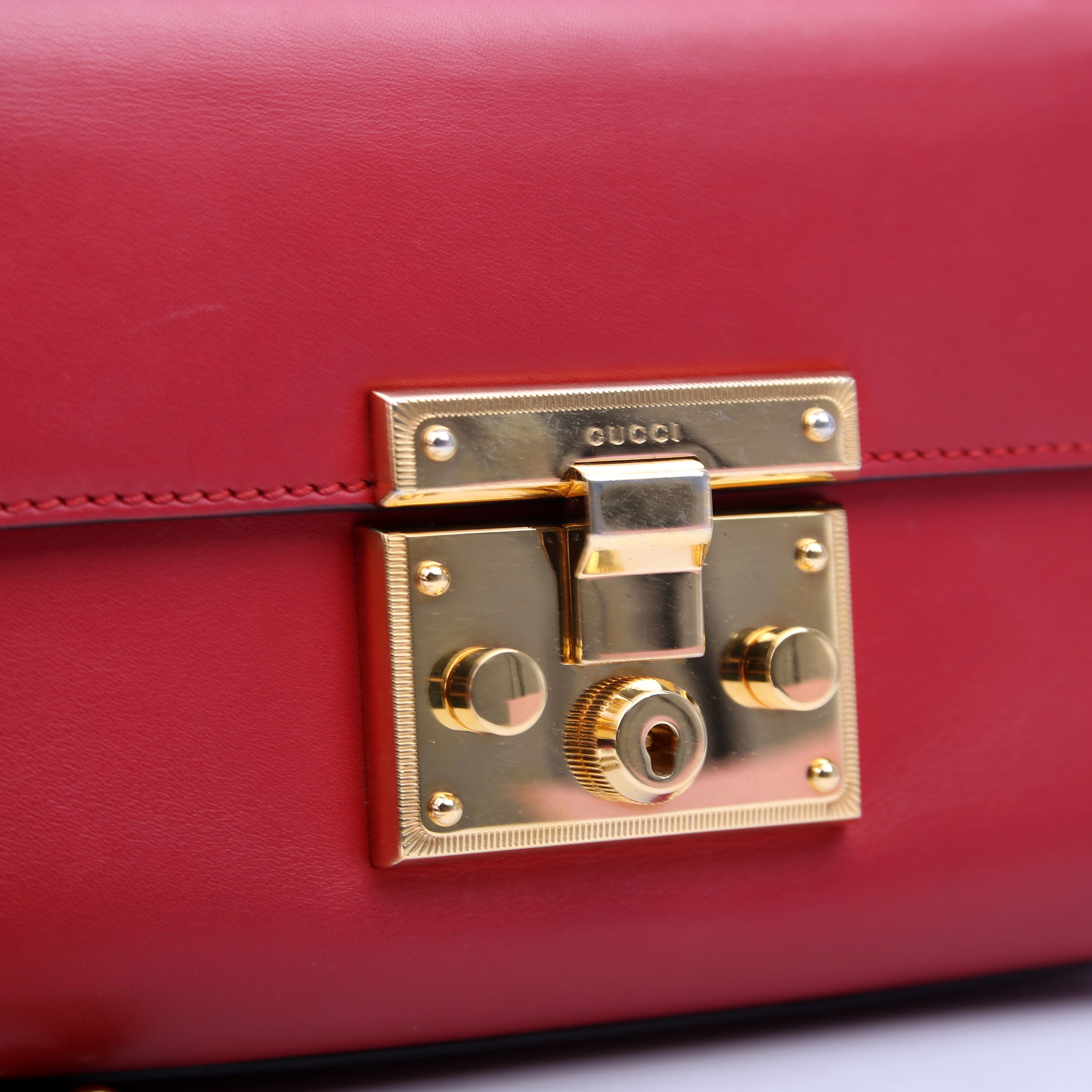 Gucci 409487 Padlock Smooth Leather Red