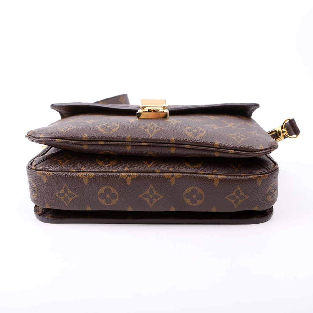 Pochette Metis Monogram