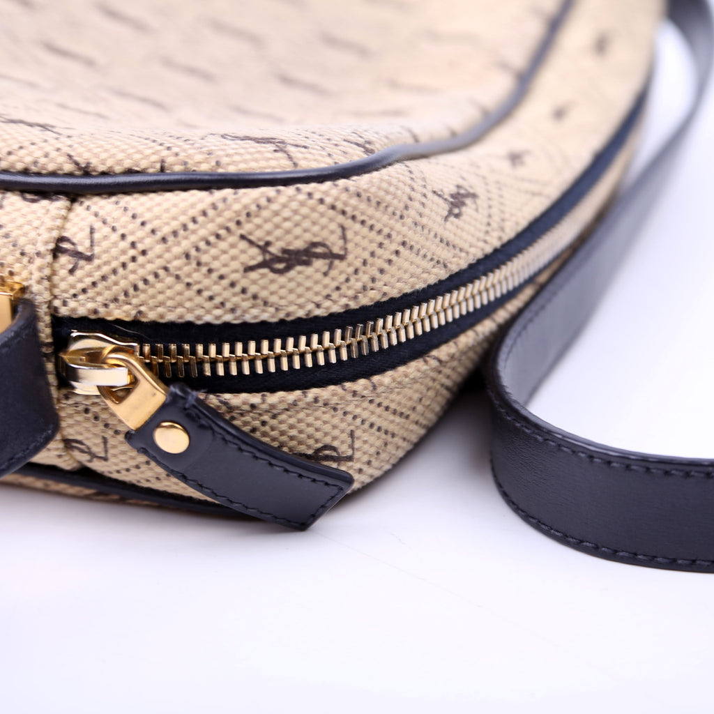 568608 All Over Logo Canvas Camera Bag