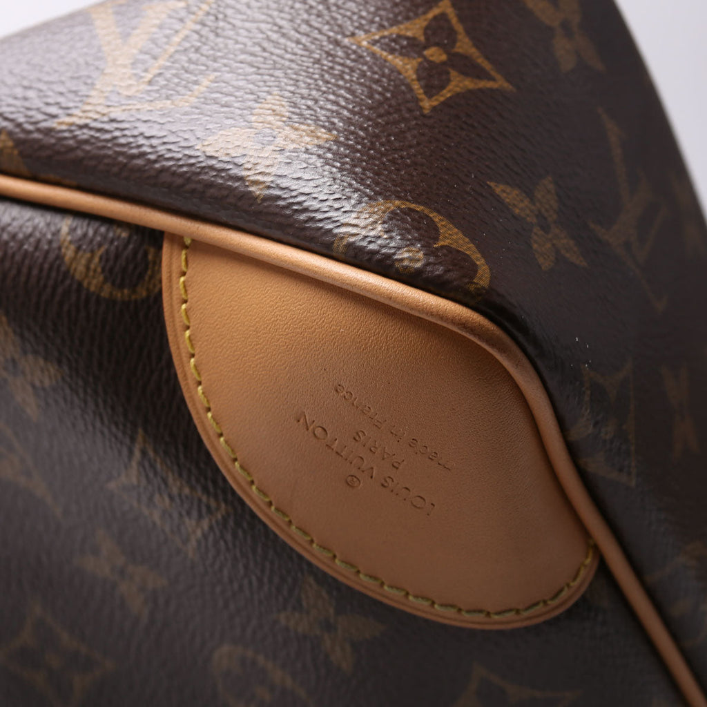 Odeon NM MM Monogram
