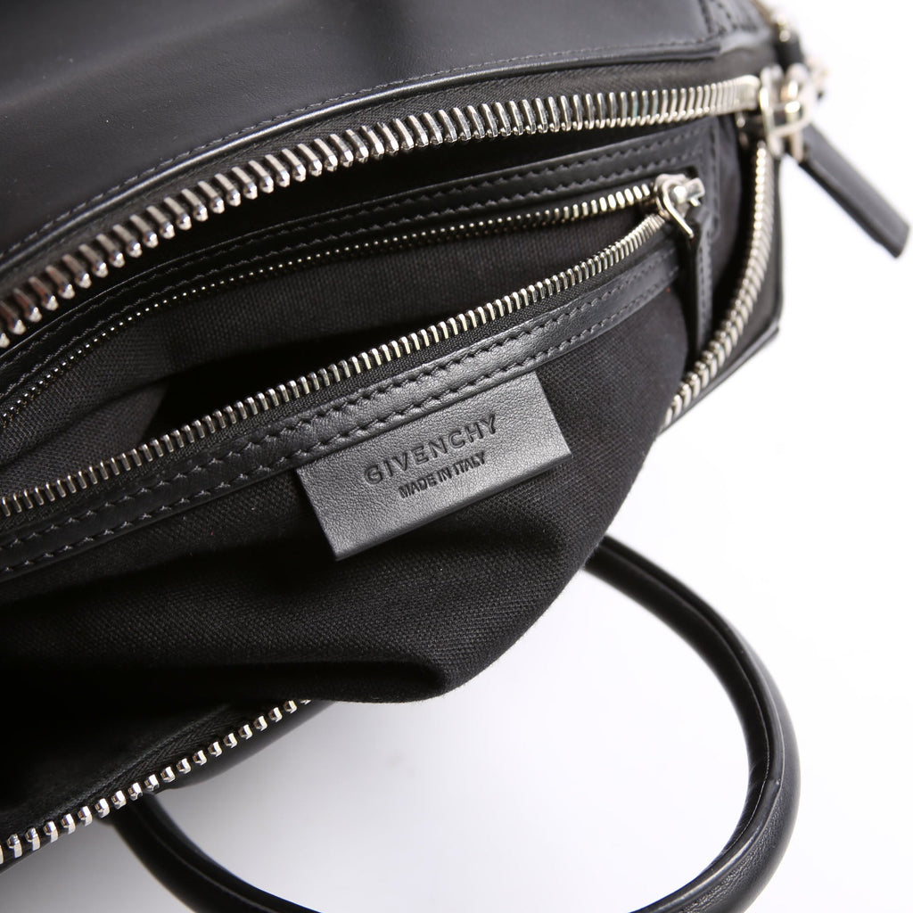 Antigona Stitched Satchel Medium Black/Silver
