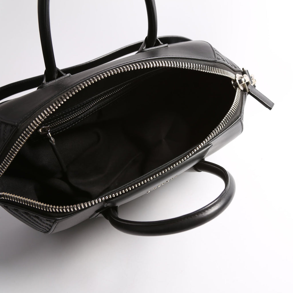 Antigona Stitched Satchel Medium Black/Silver